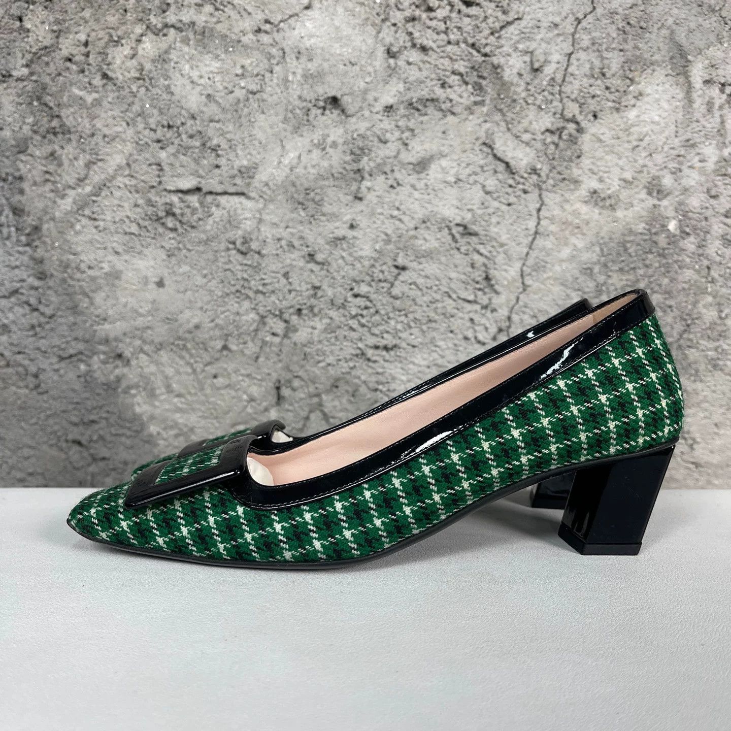 Roger Vivier Roger Vivier Green Checkered Heels Size 36.5 Size US 6.5 / IT 36.5 - 4 Thumbnail