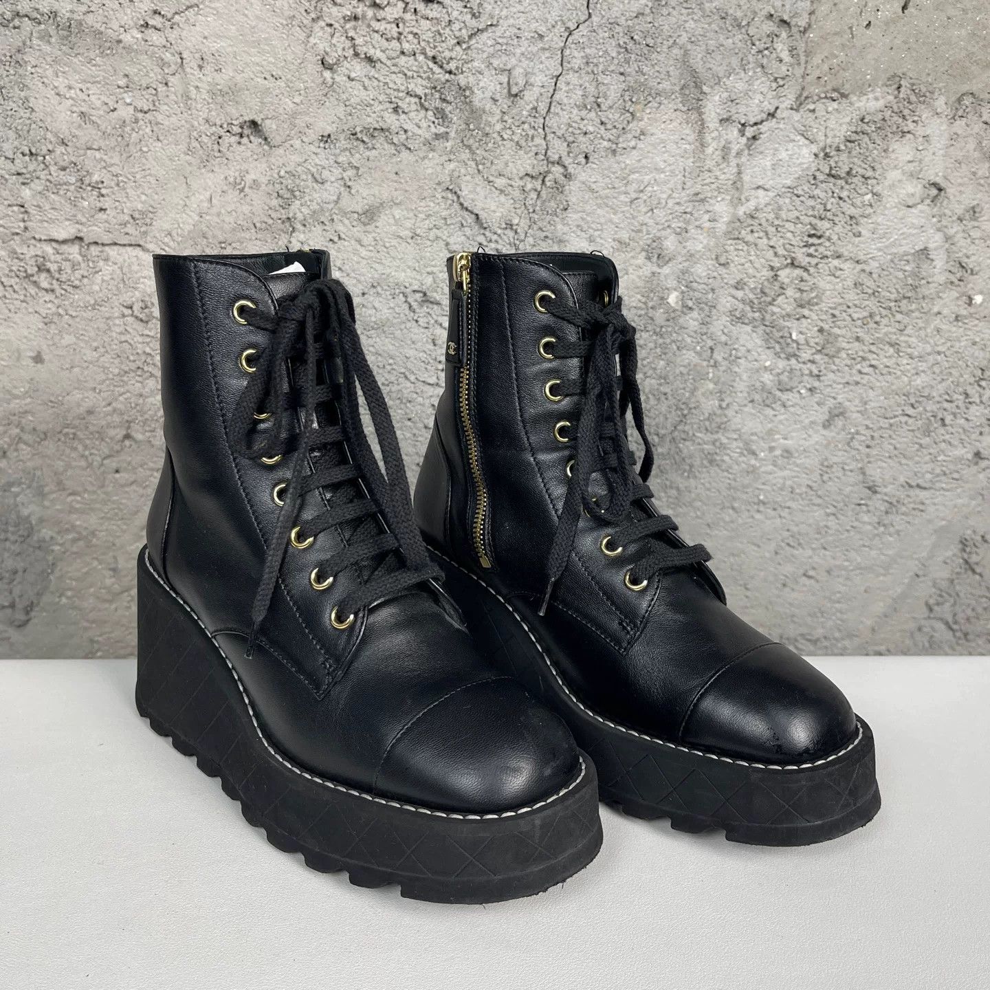 Chanel Chanel Quilted Platform Boots Size 36.5 Size US 6.5 / IT 36.5 - 2 Thumbnail