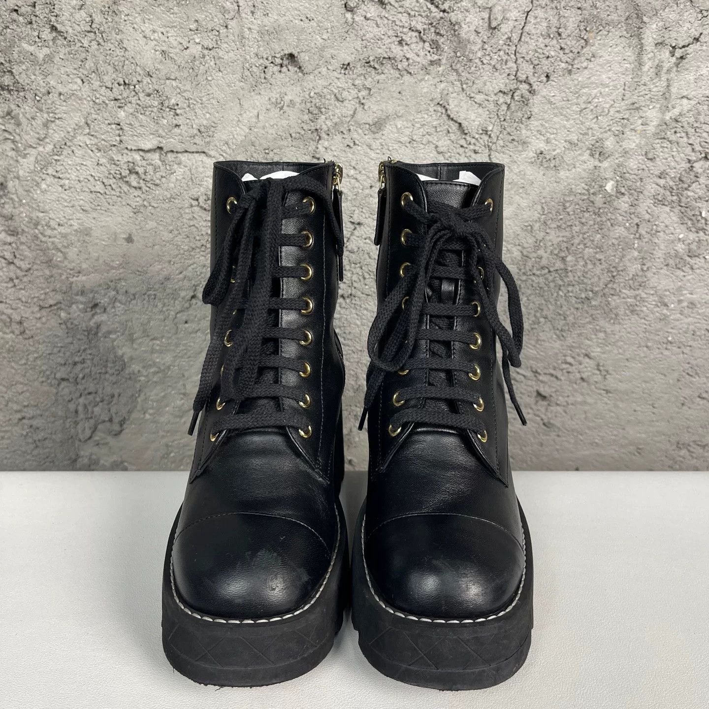 Chanel Chanel Quilted Platform Boots Size 36.5 Size US 6.5 / IT 36.5 - 8 Thumbnail