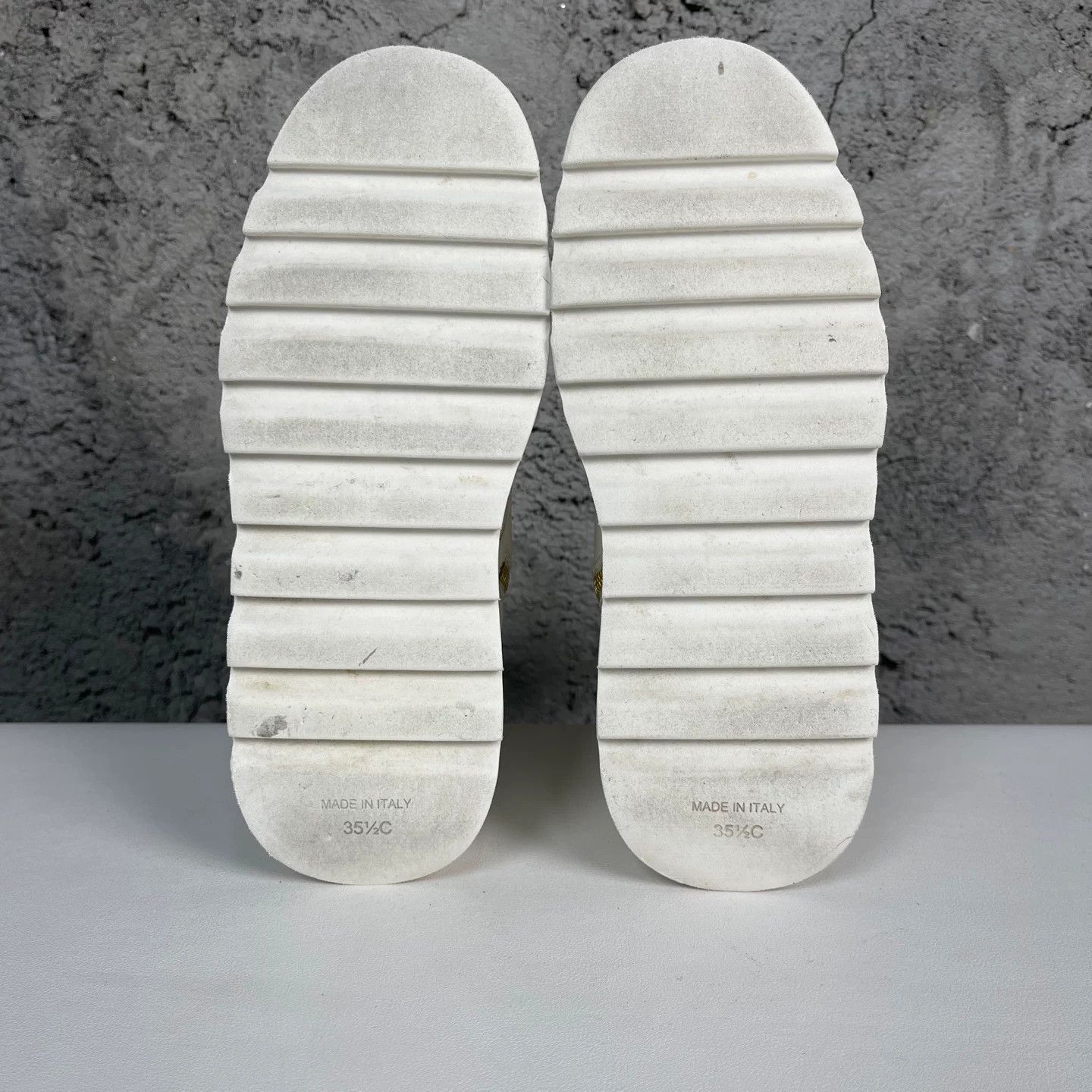 Chanel Chanel White Leather Wedge Lace-Up Boots Size 35.5 Size US 5.5 / IT 35.5 - 9 Thumbnail