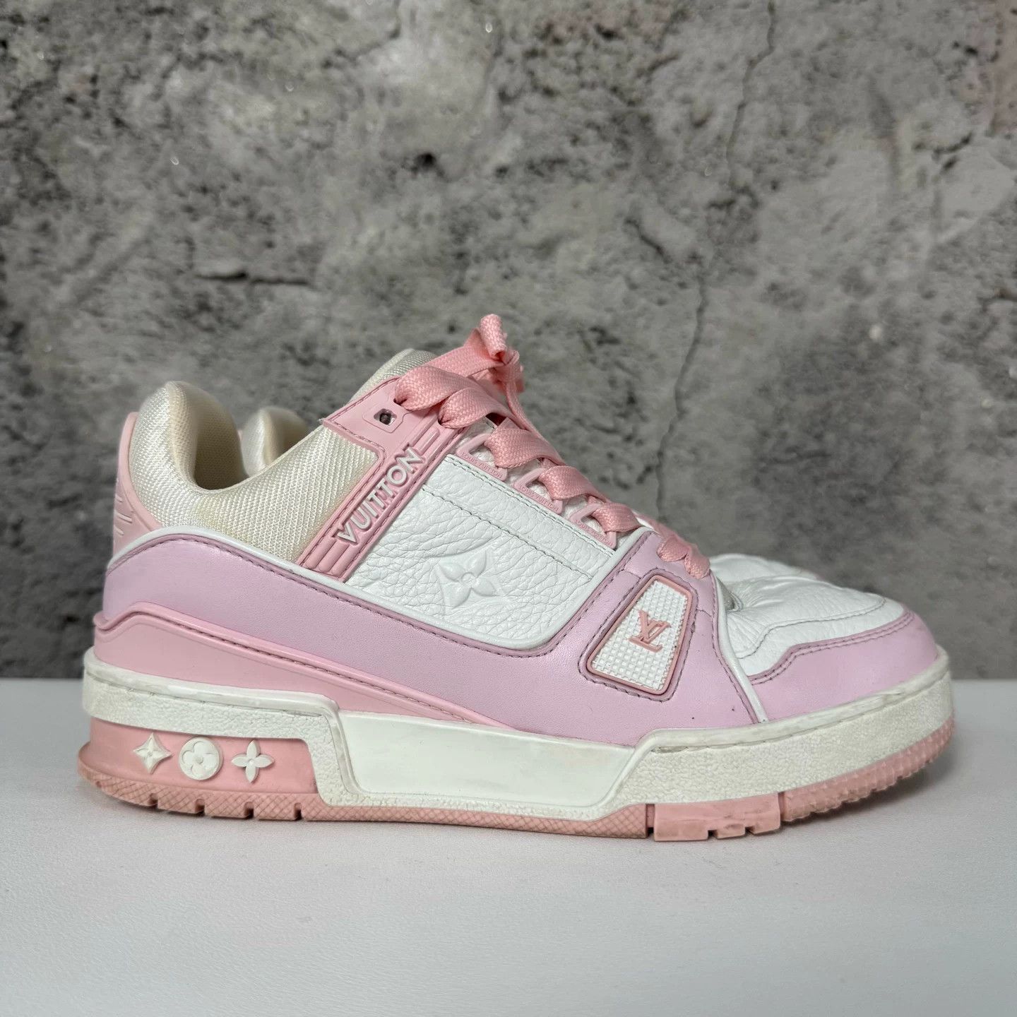Louis Vuitton Louis Vuitton Trainer Low-Top Sneakers Size 35 Size US 5 / IT 35 - 3 Thumbnail