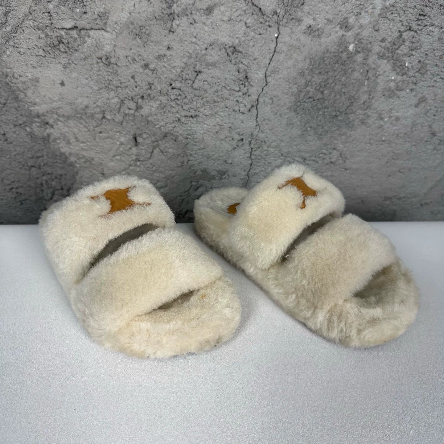 Celine Celine Triomphe Shearling Sandals Size 37 Size US 7 / IT 37 - 2 Thumbnail