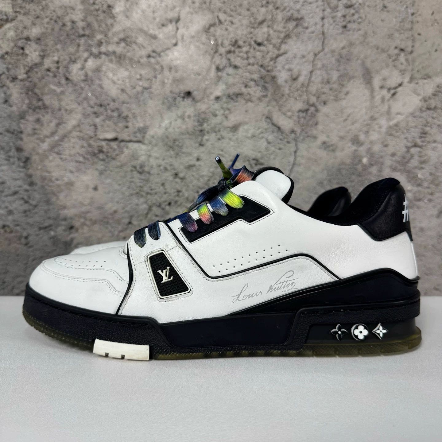 Louis Vuitton Louis Vuitton LV Trainer #54 Sneakers Size US 9 / EU 42 Size US 9 / EU 42 - 4 Thumbnail