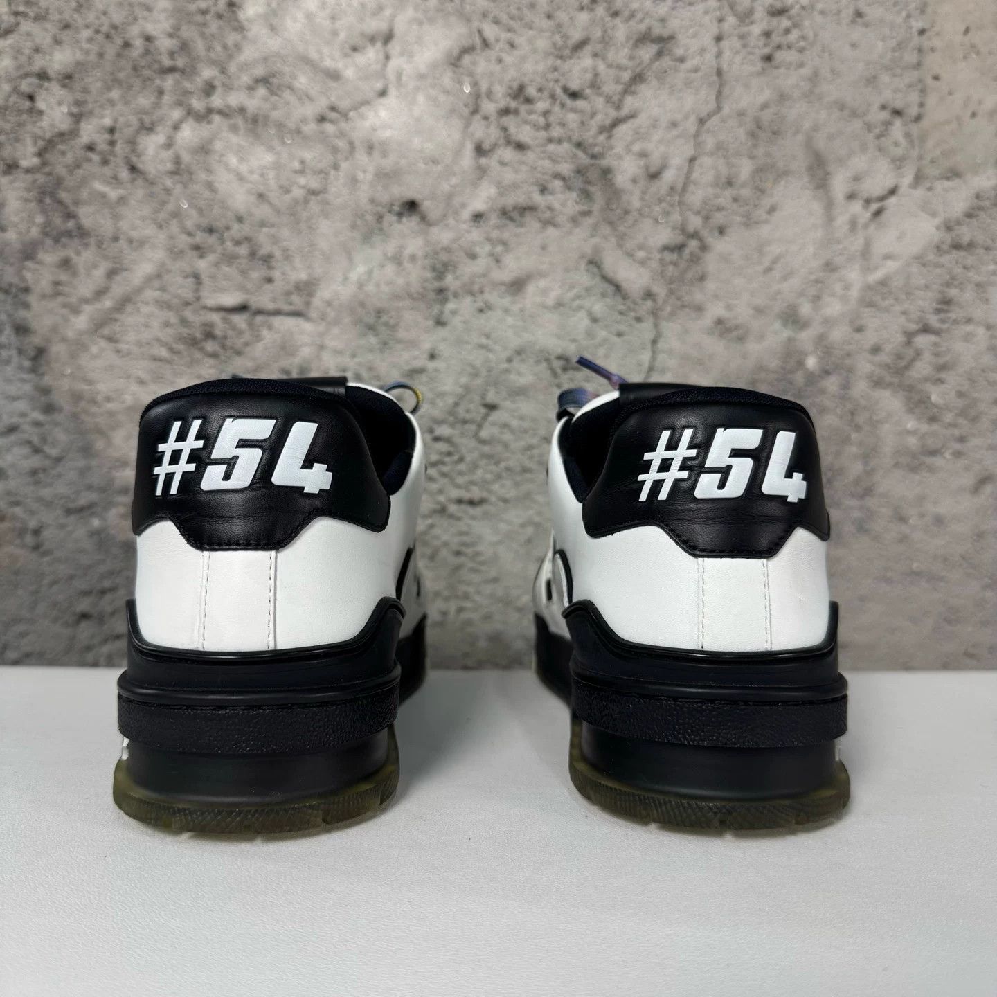 Louis Vuitton Louis Vuitton LV Trainer #54 Sneakers Size US 9 / EU 42 Size US 9 / EU 42 - 5 Thumbnail
