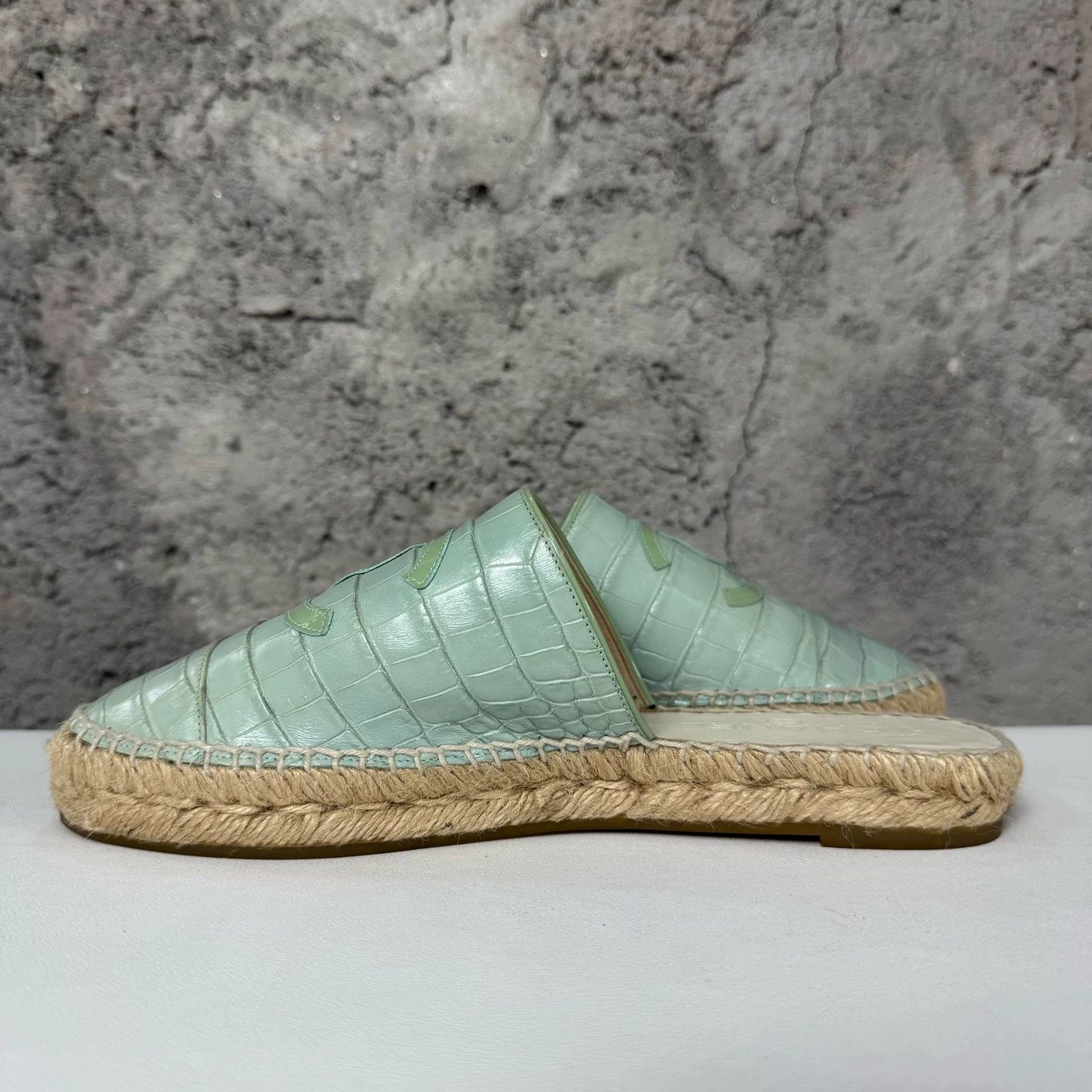 Chanel Chanel Croc Embossed Mules Size 39 Size US 8 / IT 38 - 7 Thumbnail