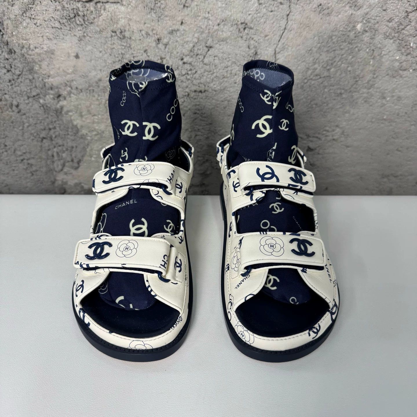 Chanel Chanel Logo Strap Sandals Size 39 Size US 9 / IT 39 - 8 Thumbnail
