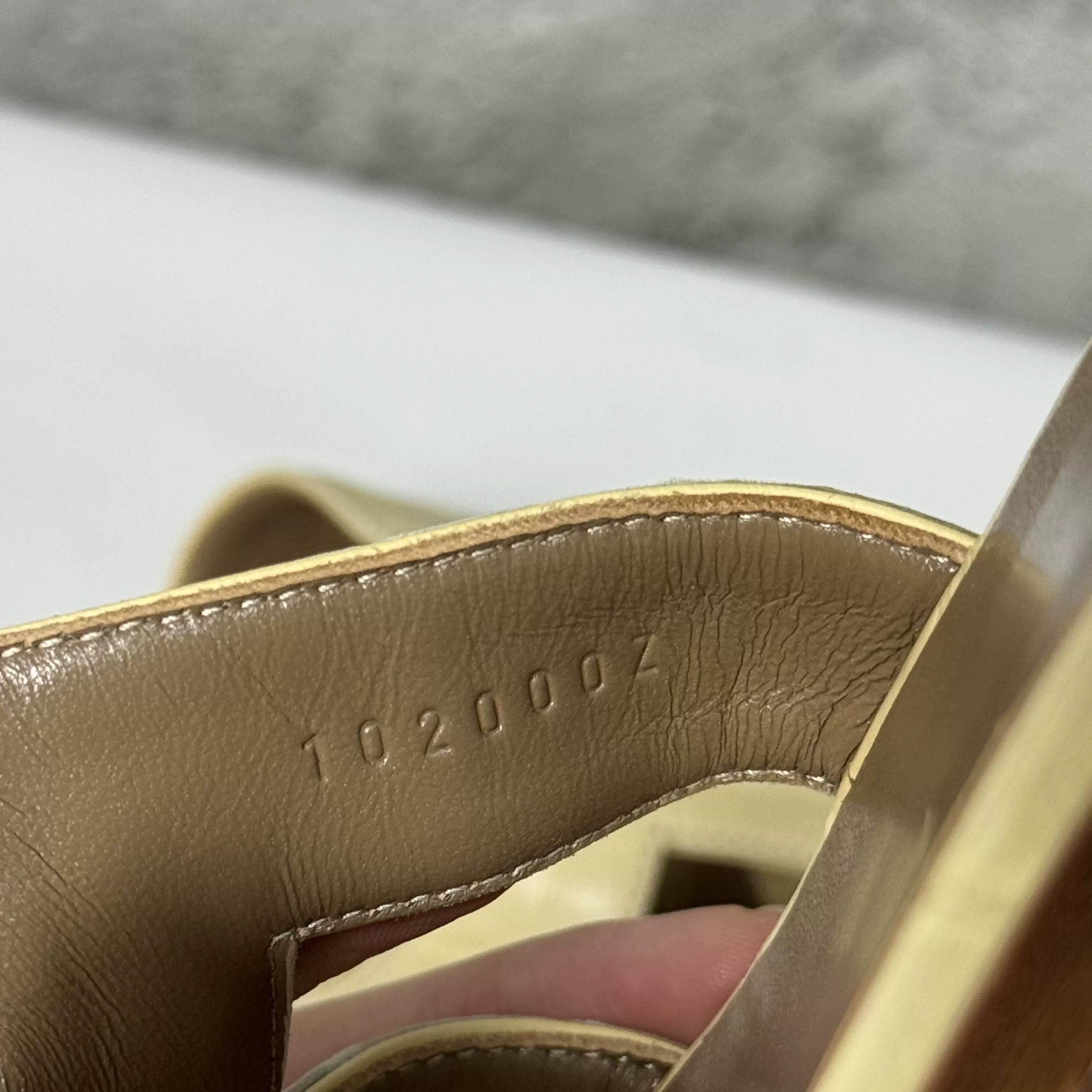 Hermes Hermes Oran Sandals Size 38 Size US 8 / IT 38 - 10 Thumbnail