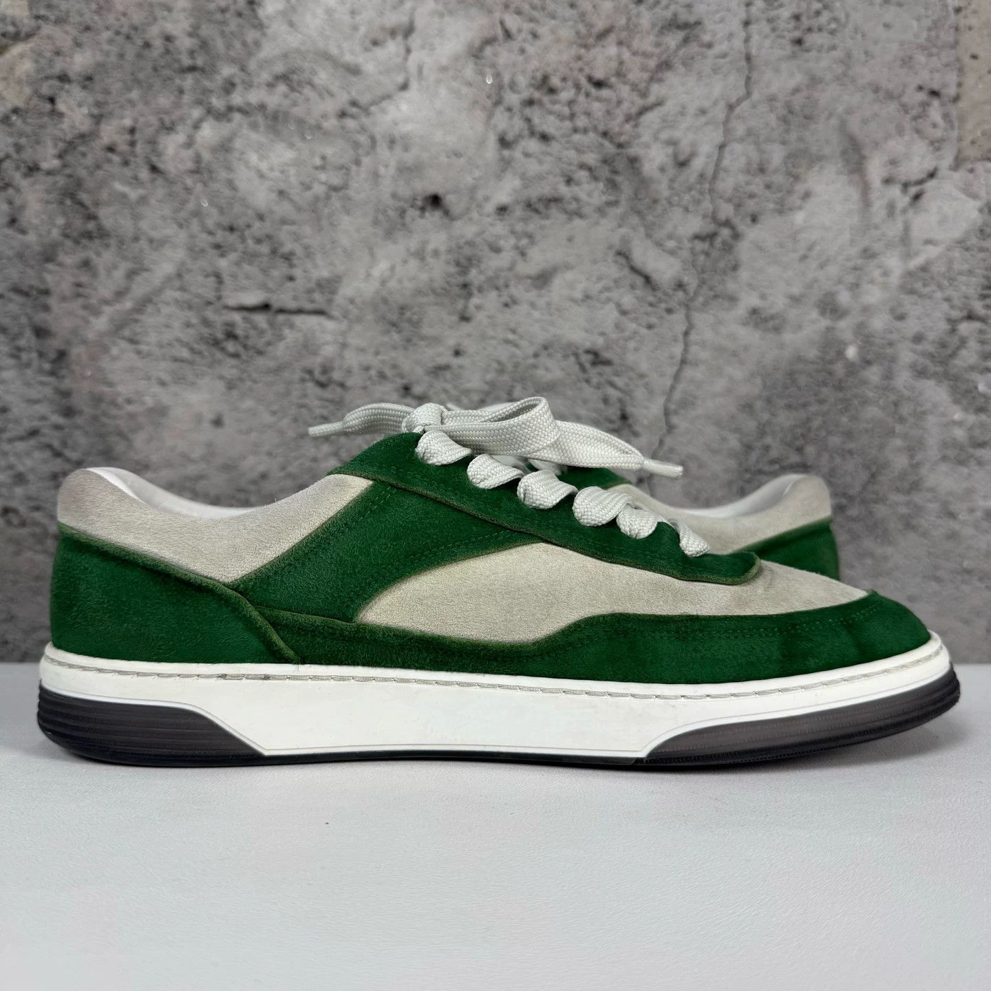 Chanel Chanel Green Suede Low-Top Sneakers Size 41 Size US 11 / IT 41 - 6 Thumbnail
