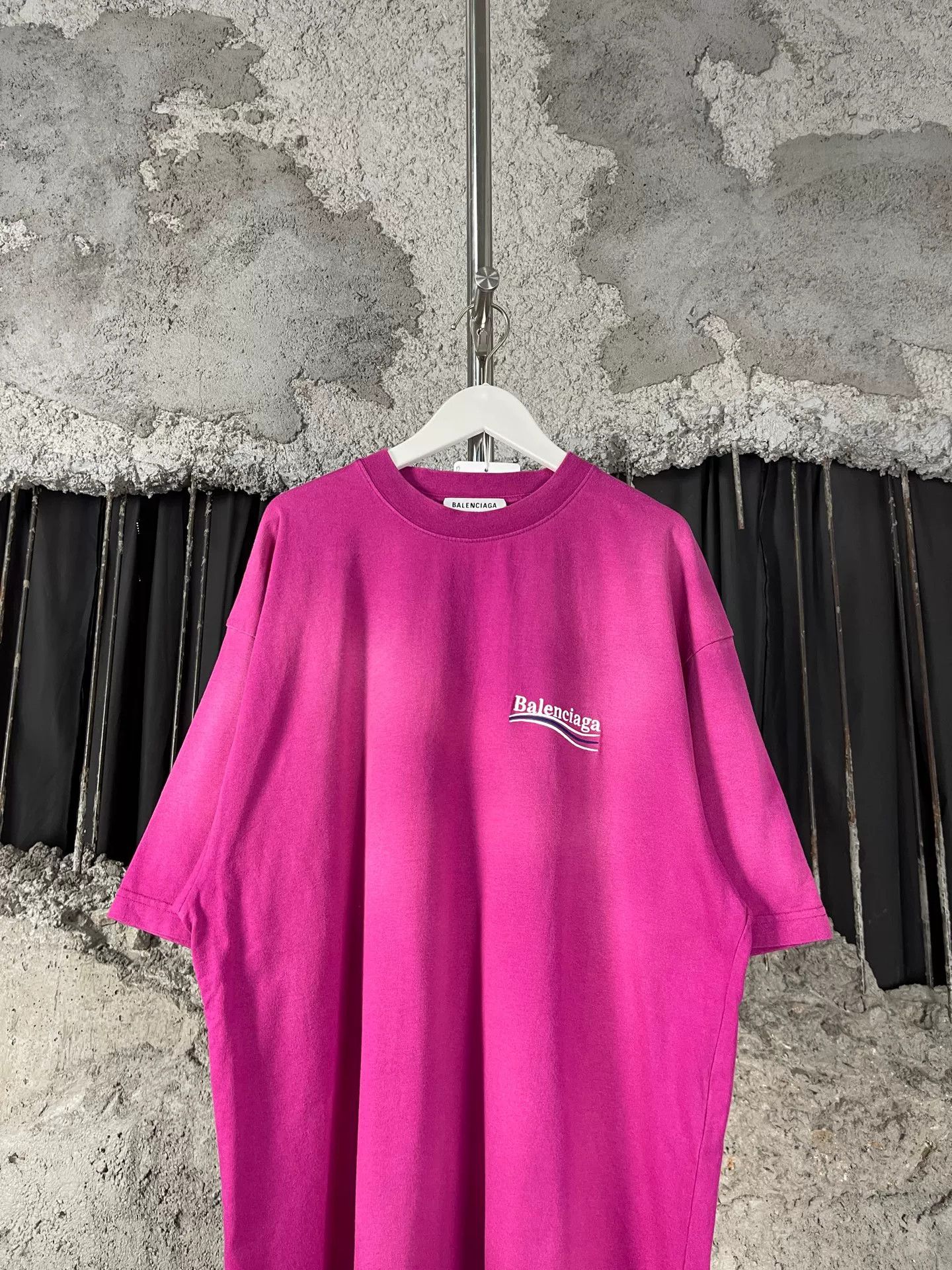 Balenciaga Balenciaga Embroidered Logo T-Shirt Size XS Size US XS / EU 42 / 0 - 4 Thumbnail