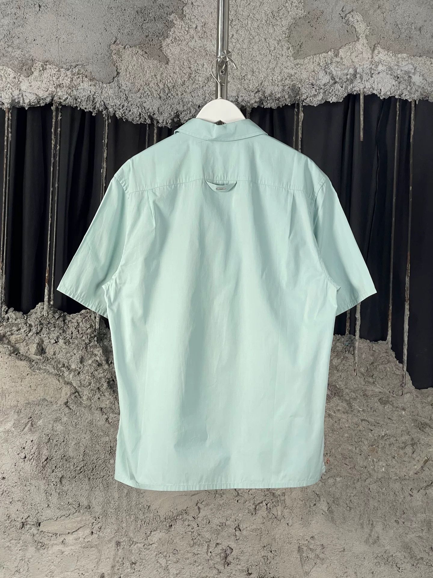 Louis Vuitton Louis Vuitton Logo Print Shirt Size XS Size US XS / EU 42 / 0 - 3 Thumbnail