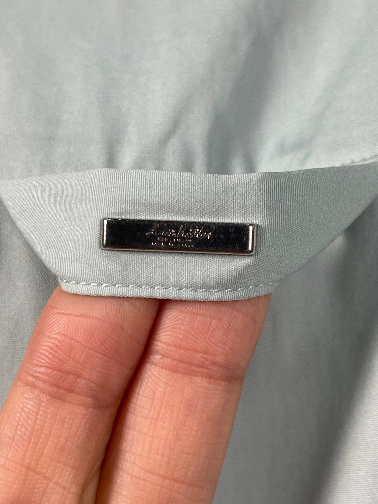 Louis Vuitton Louis Vuitton Logo Print Shirt Size XS Size US XS / EU 42 / 0 - 6 Thumbnail