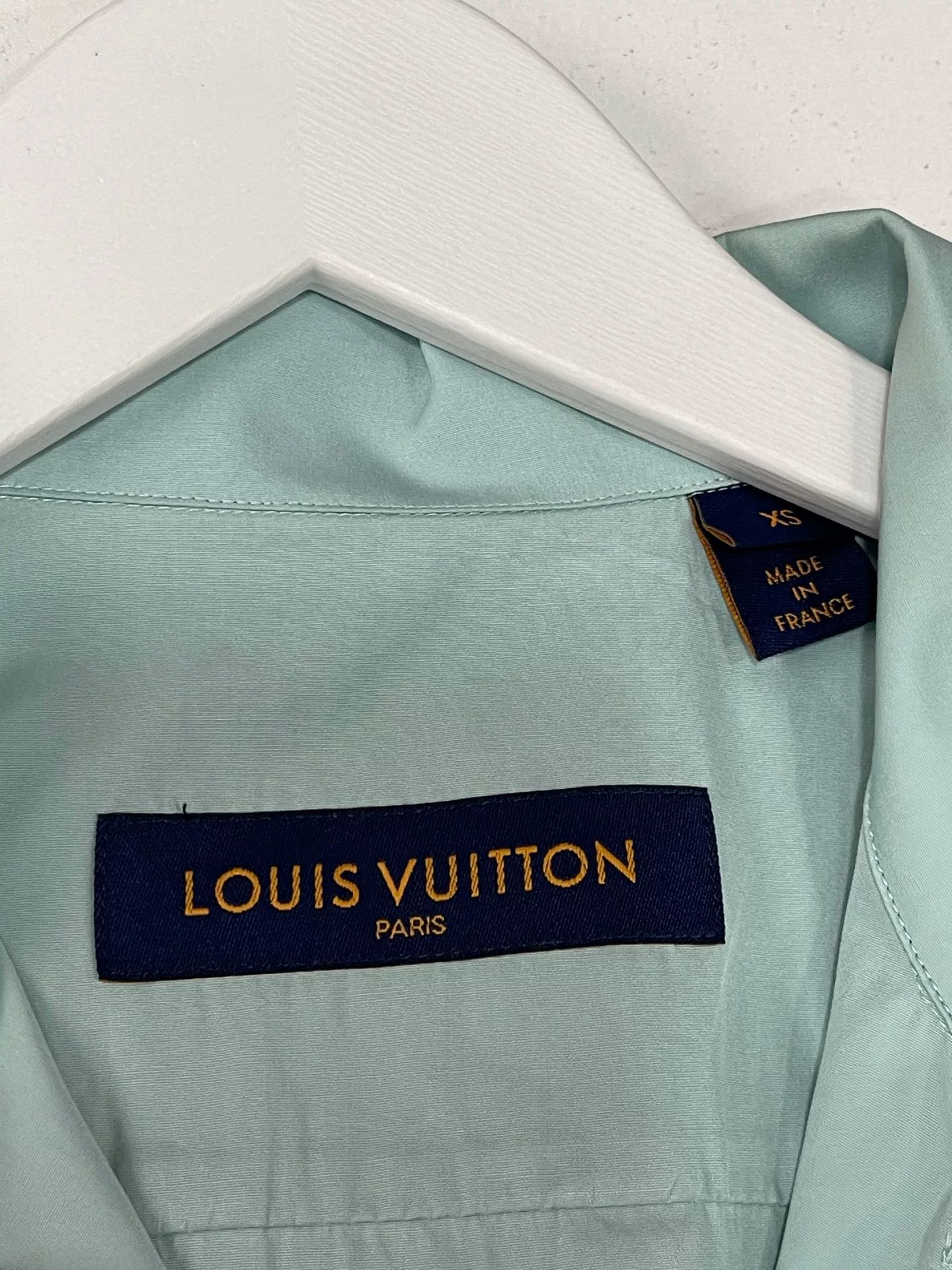 Louis Vuitton Louis Vuitton Logo Print Shirt Size XS Size US XS / EU 42 / 0 - 8 Thumbnail