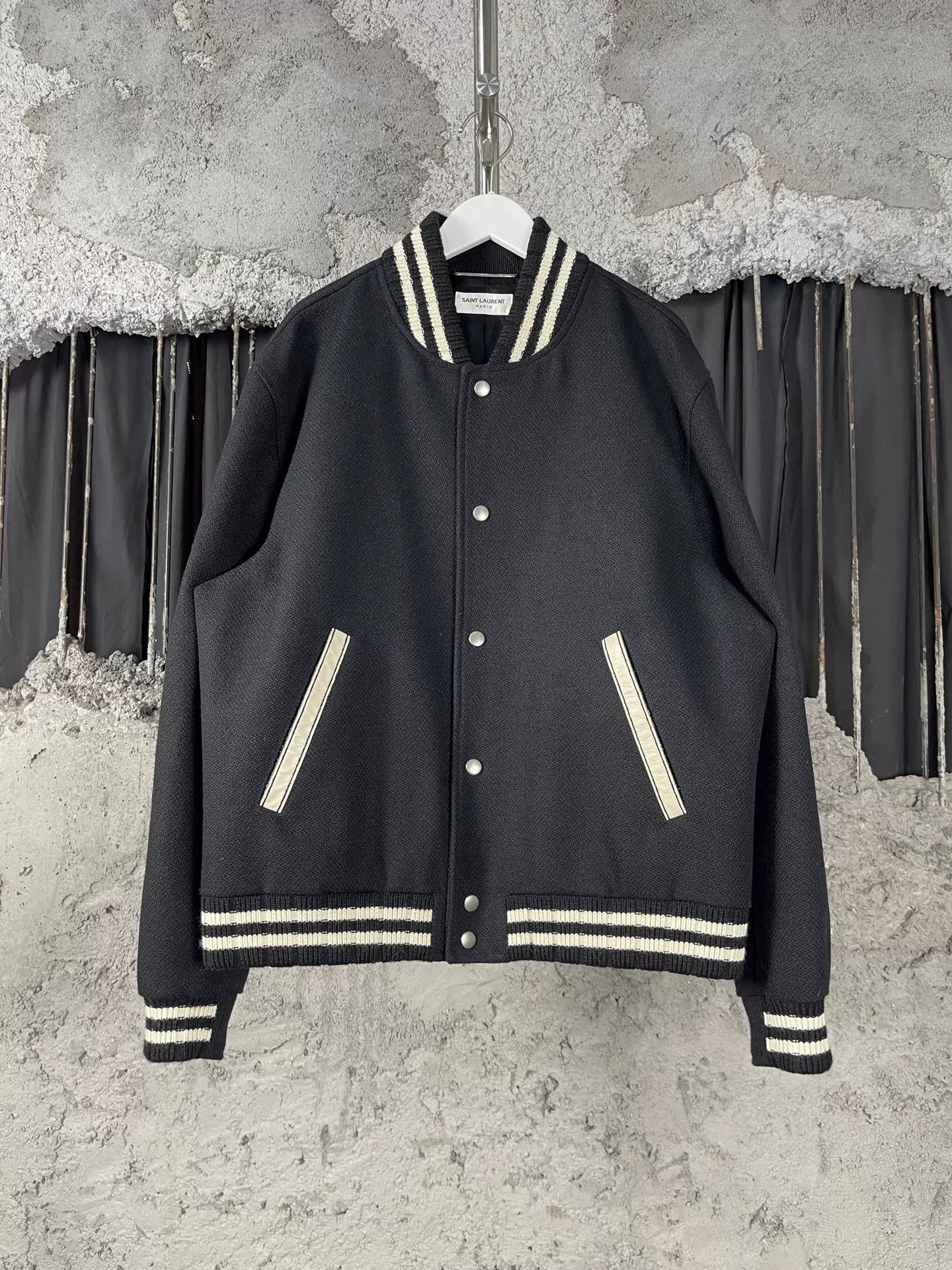 Saint Laurent Paris Saint Laurent Logo Varsity Jacket Size L Size US L / EU 52-54 / 3 - 2 Thumbnail