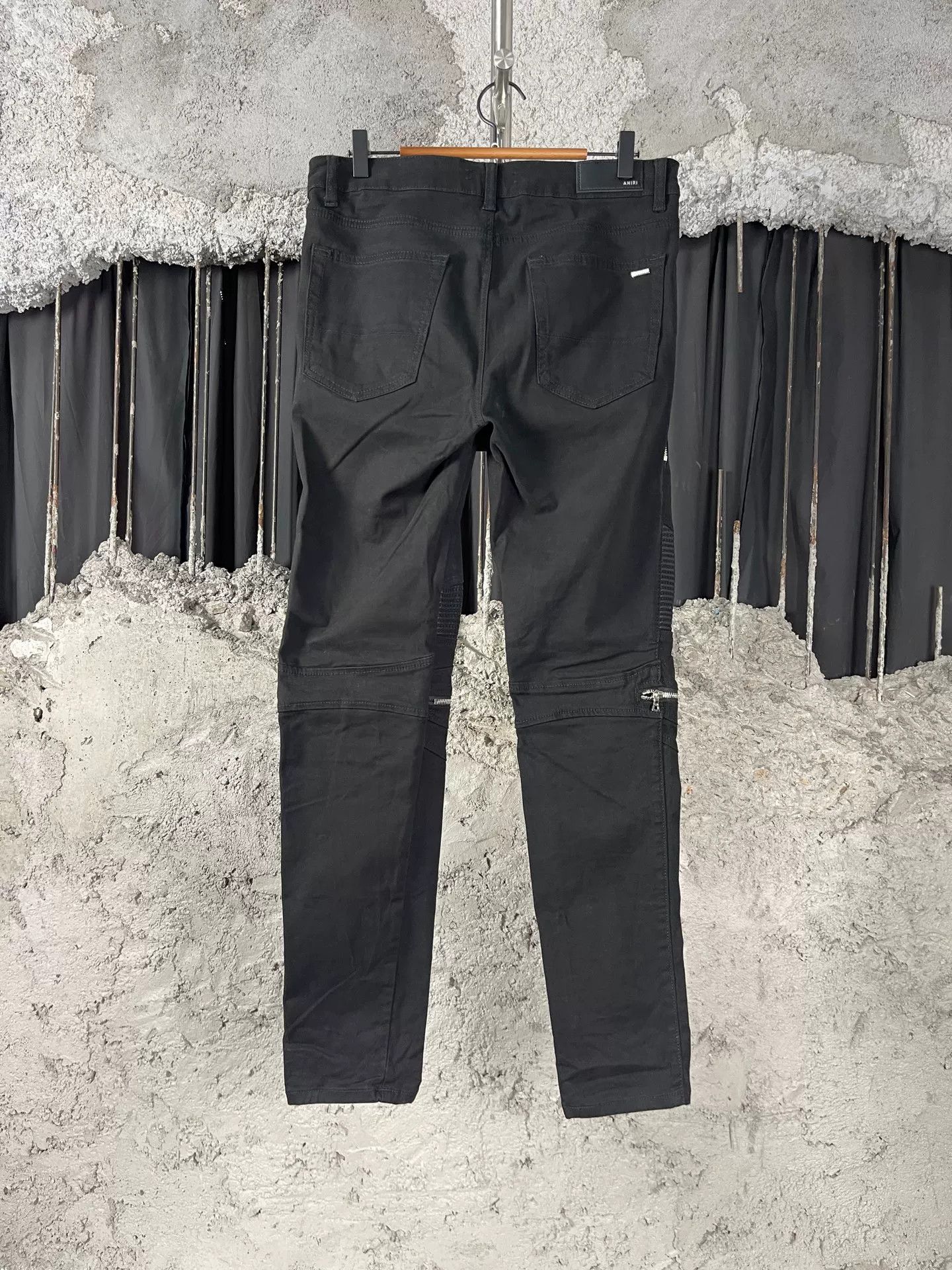 Amiri Amiri Leather Patch Zip Jeans Size 34 Size US 34 / EU 50 - 3 Thumbnail