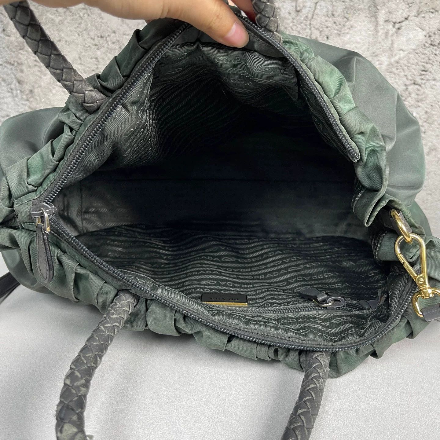 Prada Prada Green Nylon Braided Handle Handbag Size ONE SIZE - 8 Thumbnail