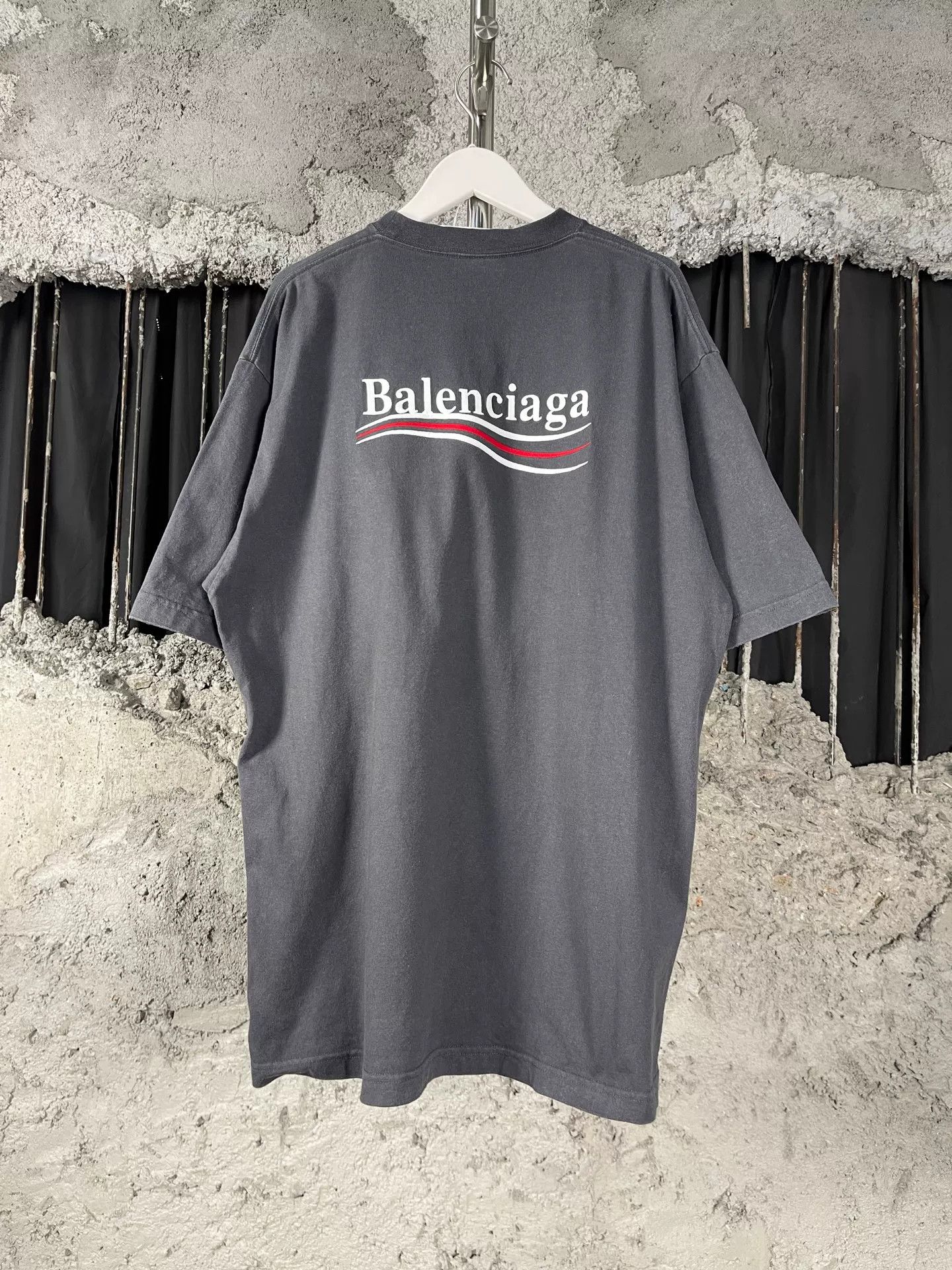 Balenciaga Balenciaga Logo Embroidered T-Shirt Size XS Size US XS / EU 42 / 0 - 3 Thumbnail