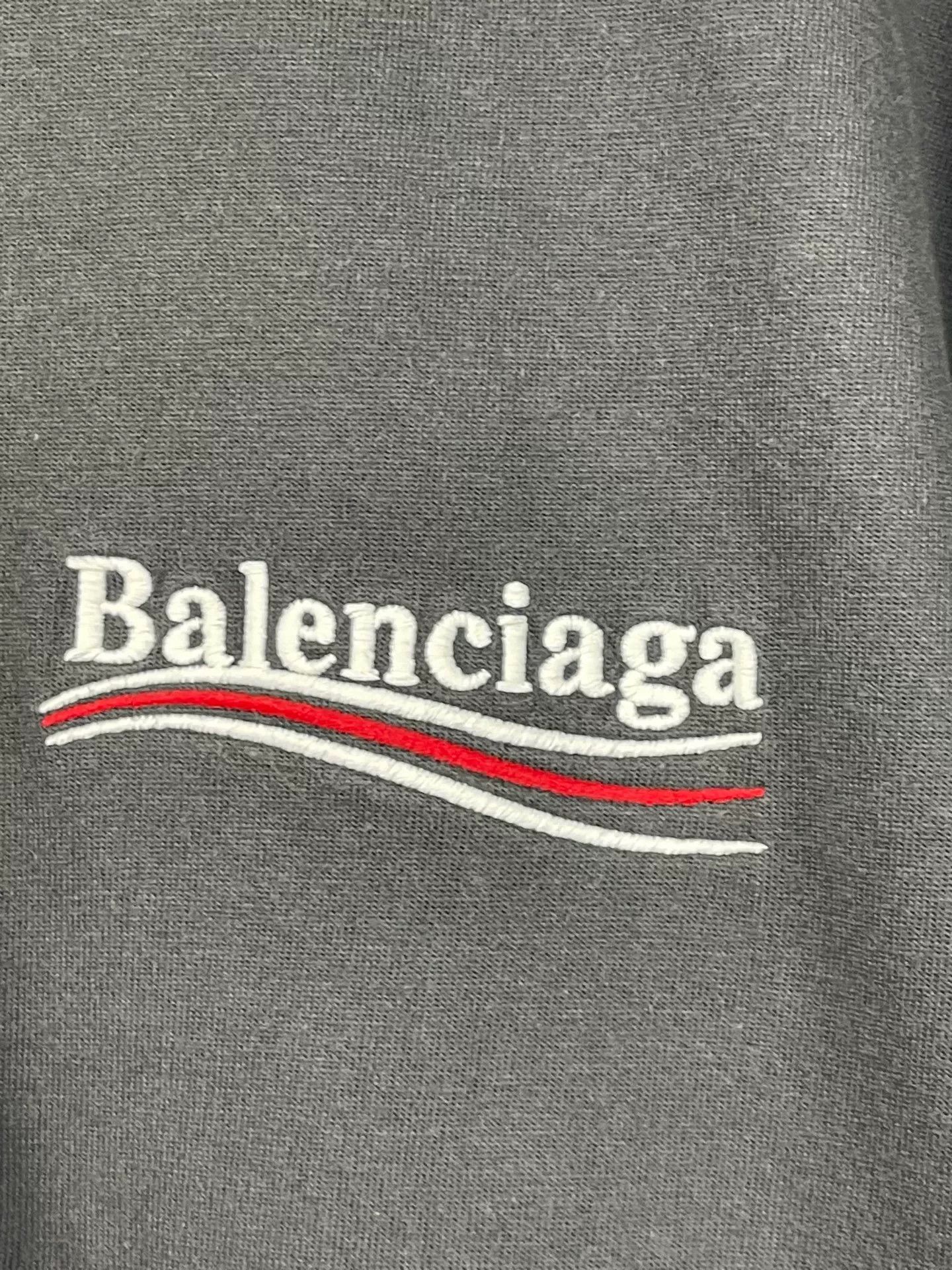 Balenciaga Balenciaga Logo Embroidered T-Shirt Size XS Size US XS / EU 42 / 0 - 7 Thumbnail