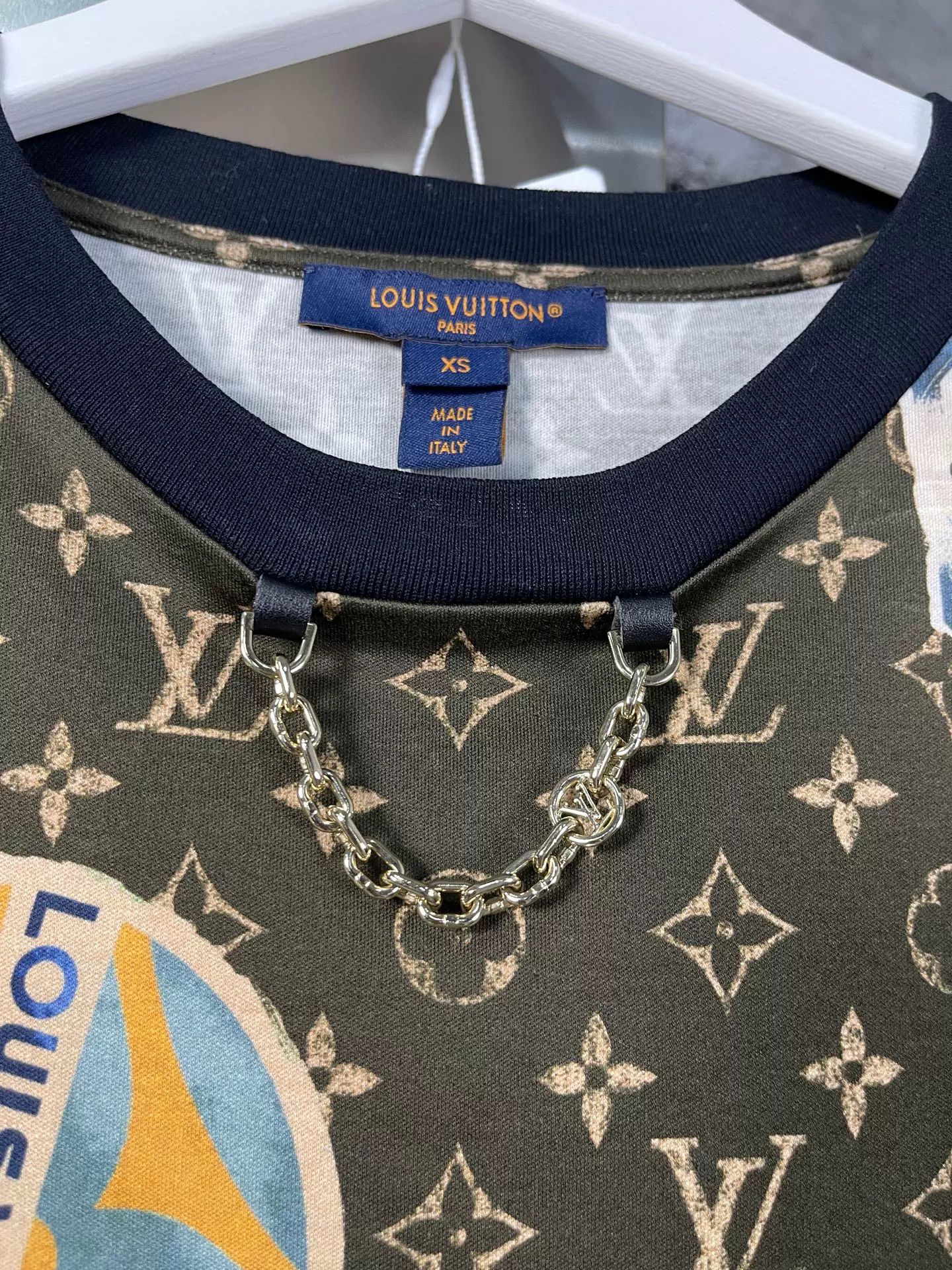 Louis Vuitton Louis Vuitton Monogram Chain T-Shirt XS Size XS / US 0-2 / IT 36-38 - 6 Thumbnail