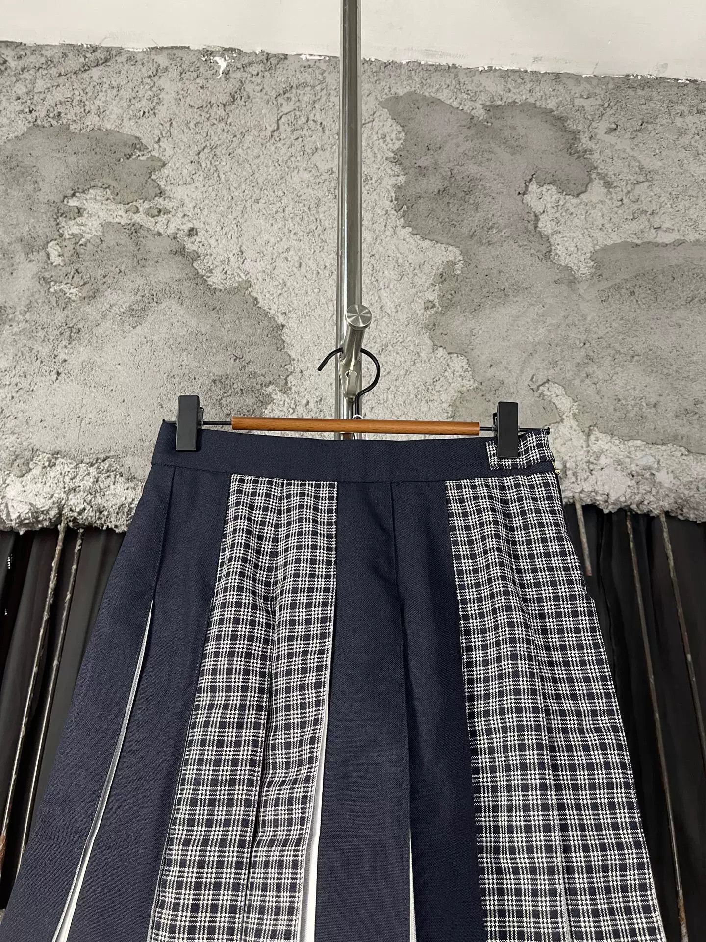 Thom Browne Thom Browne Funmix Pleated Mini Skirt Size 36 Size 25" / US 0 / IT 36 - 4 Thumbnail