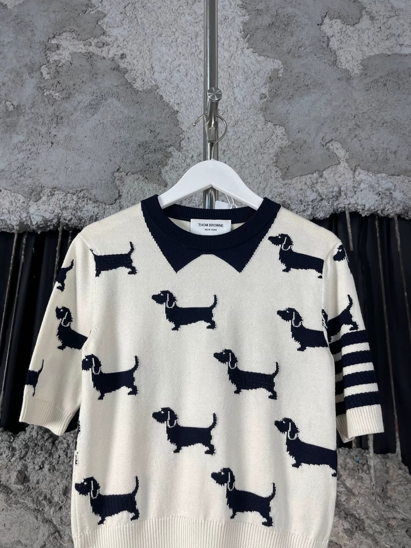 Thom Browne Thom Browne Dachshund Knit Short Sleeve Sweater Size 36 Size XS / US 0-2 / IT 36-38 - 3 Thumbnail