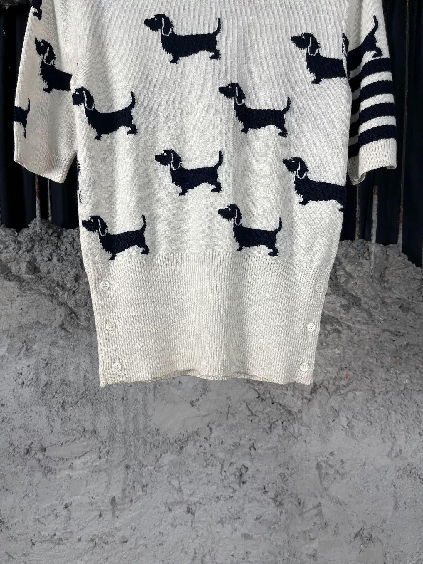 Thom Browne Thom Browne Dachshund Knit Short Sleeve Sweater Size 36 Size XS / US 0-2 / IT 36-38 - 4 Thumbnail