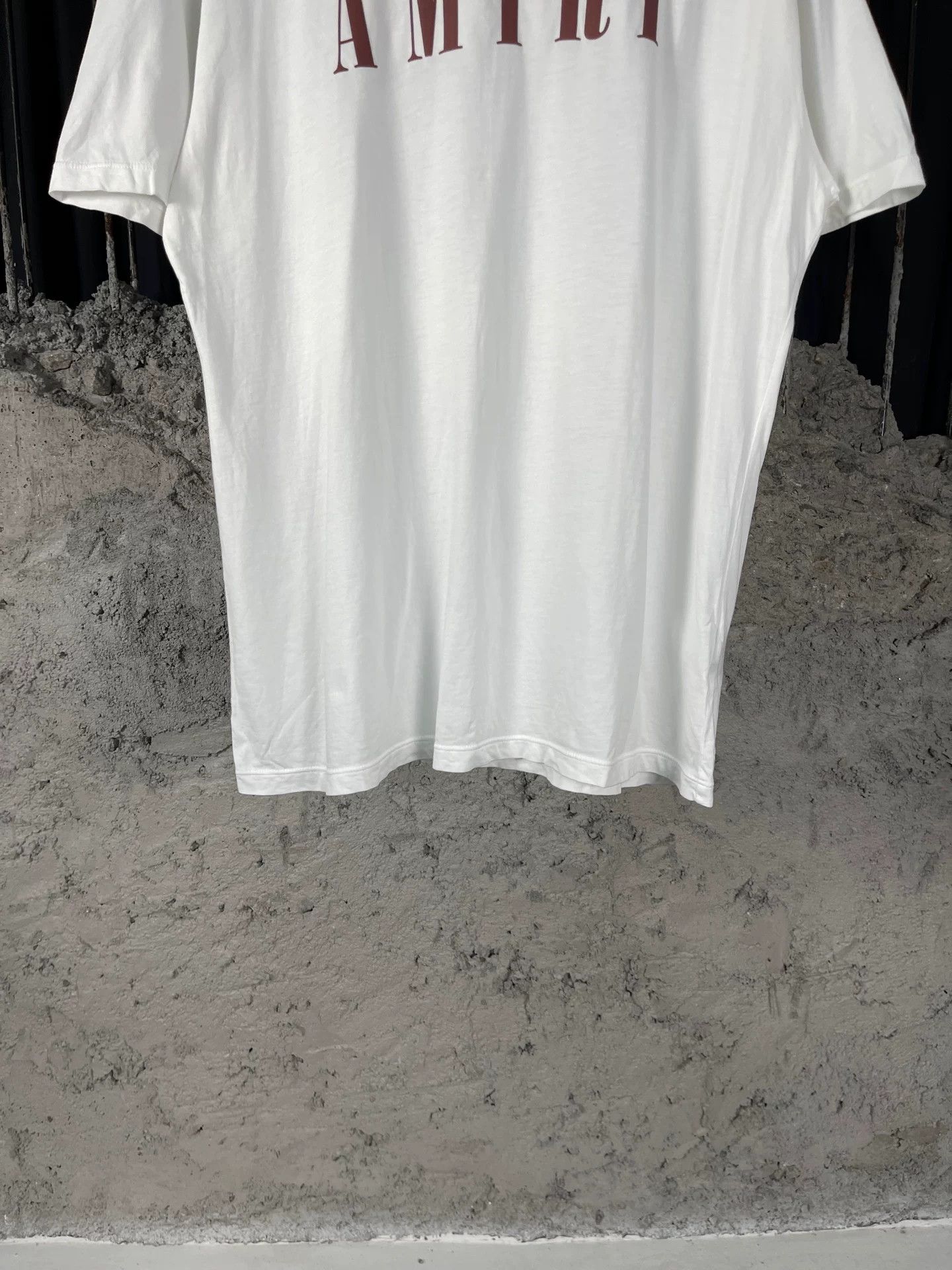 Amiri Amiri Logo Print T-Shirt Size S Size US S / EU 44-46 / 1 - 5 Thumbnail