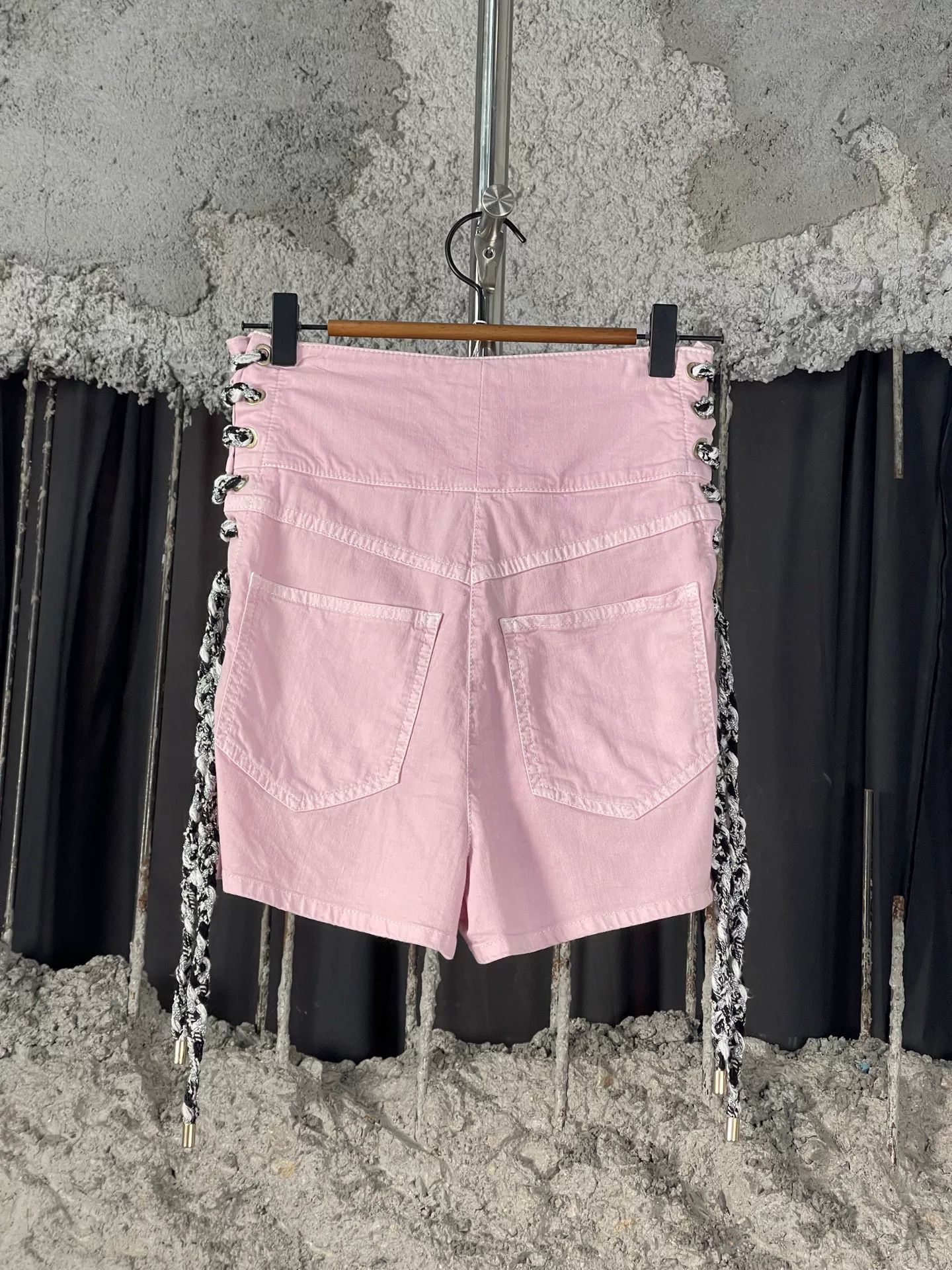 Chanel Chanel Braided Lace-Up Shorts Size 36 Size 26" / US 2 / IT 38 - 3 Thumbnail