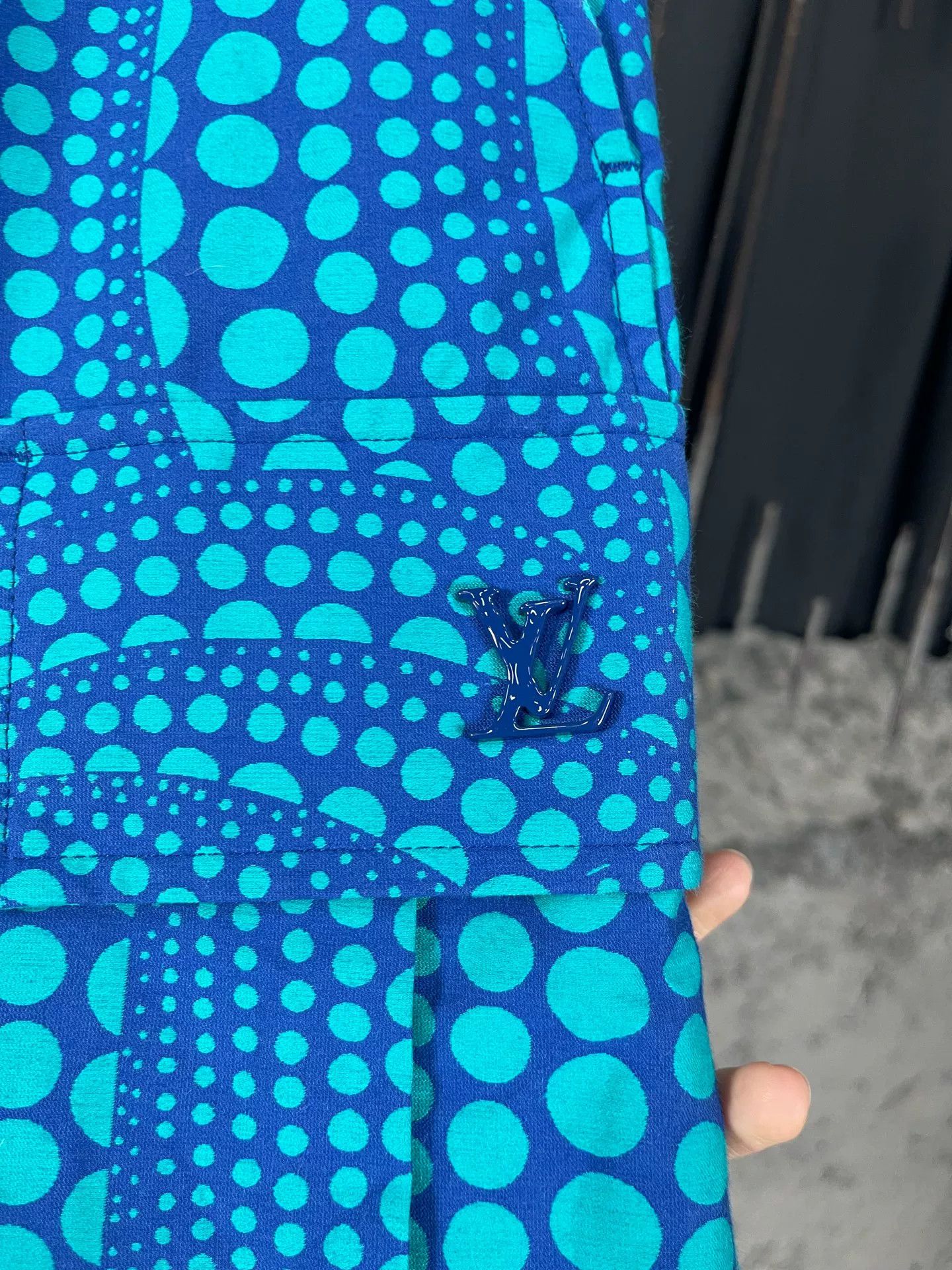 Louis Vuitton Louis Vuitton x Yayoi Kusama Polka Dot Shorts Size M Size US 32 / EU 48 - 6 Thumbnail