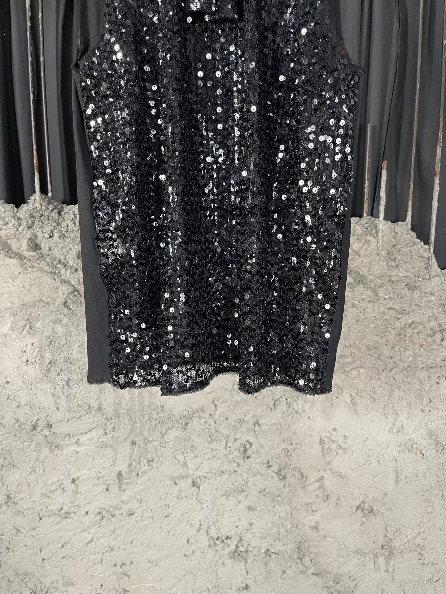 Miu Miu Miu Miu Sequin Sleeveless Blouse Size 36 Size XS / US 0-2 / IT 36-38 - 5 Thumbnail