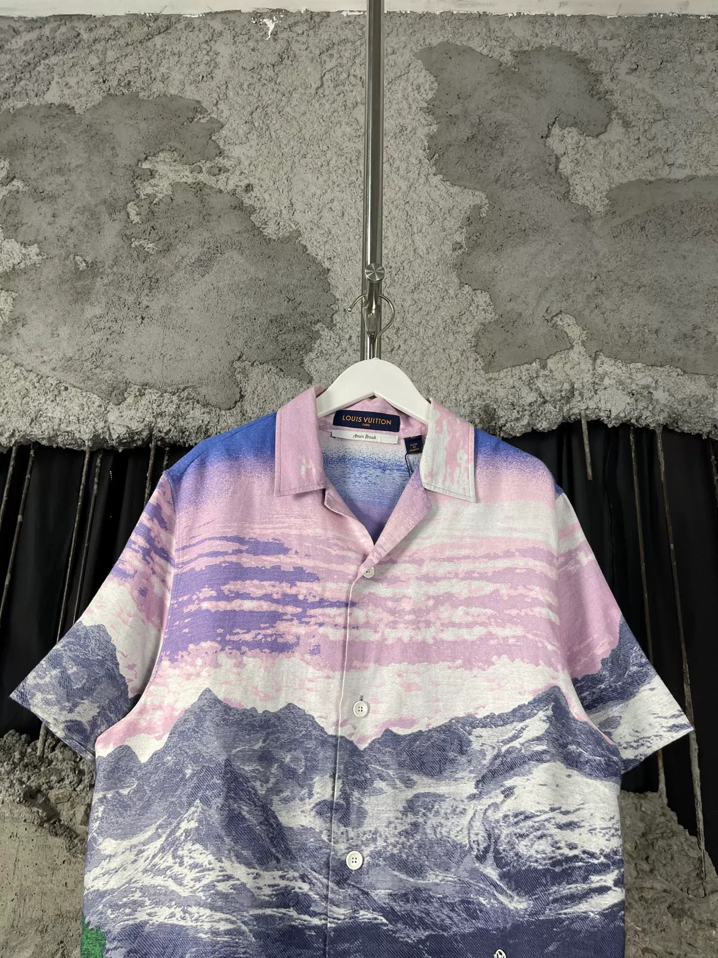 Louis Vuitton Louis Vuitton Amen Break Landscape Shirt Size XS Size US XS / EU 42 / 0 - 4 Thumbnail