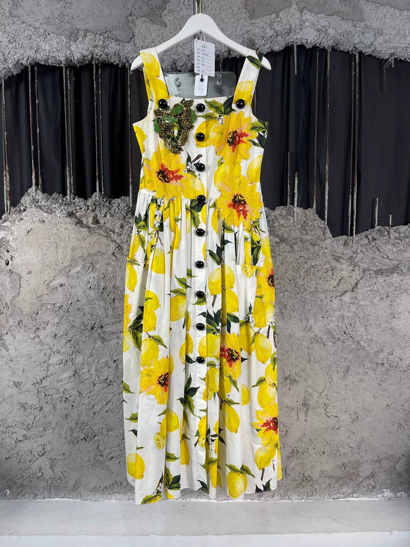 Dolce & Gabbana Dolce & Gabbana Lemon Print Midi Dress IT 38 Size XS / US 0-2 / IT 36-38 - 2 Thumbnail