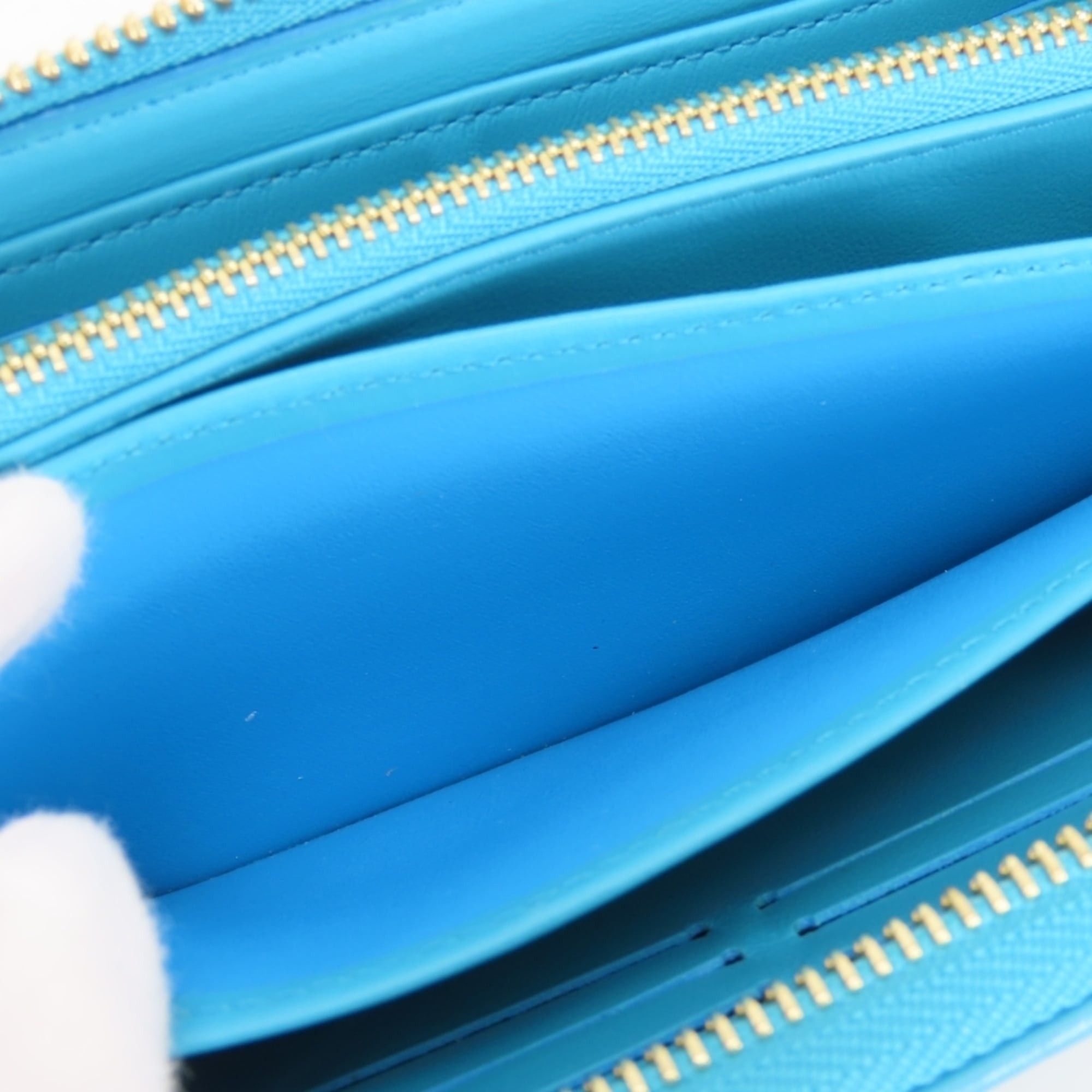 Louis Vuitton Louis Vuitton Zippy Wallet Coussin M81512 Monogram Turquoise Blue Embossed Long for Women LOUIS VUITTON Size ONE SIZE - 18 Thumbnail