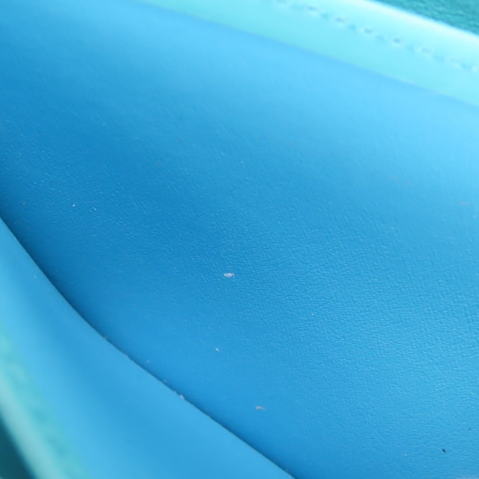 Louis Vuitton Louis Vuitton Zippy Wallet Coussin M81512 Monogram Turquoise Blue Embossed Long for Women LOUIS VUITTON Size ONE SIZE - 19 Thumbnail