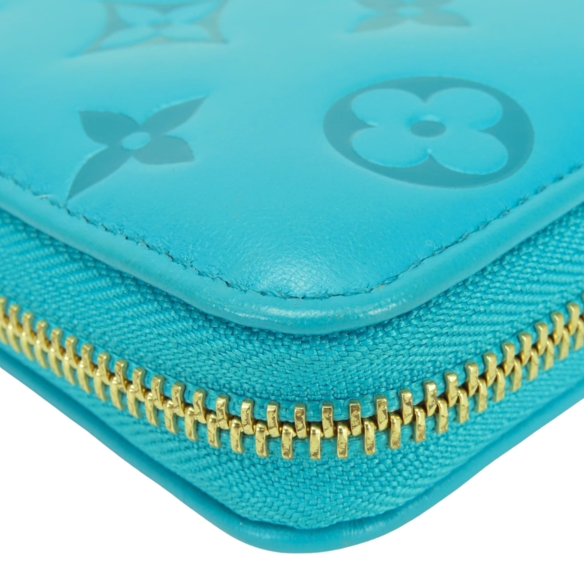 Louis Vuitton Louis Vuitton Zippy Wallet Coussin M81512 Monogram Turquoise Blue Embossed Long for Women LOUIS VUITTON Size ONE SIZE - 6 Thumbnail