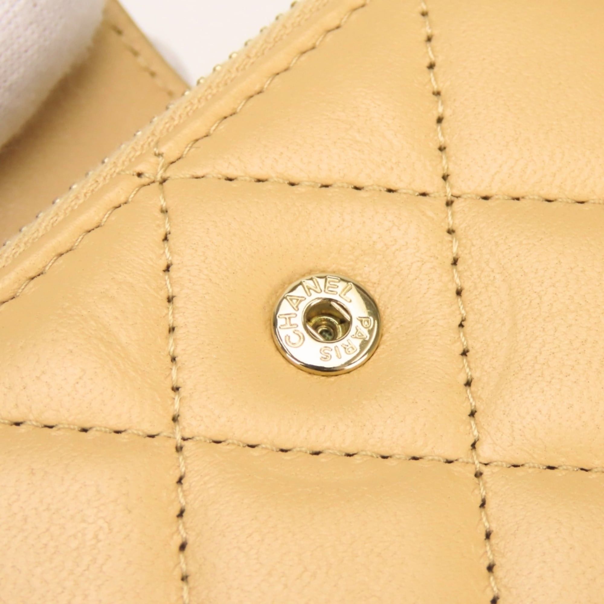 Chanel Chanel Matelassé Compact Wallet, Lambskin, Beige, Gold Hardware, Women's Wallet/Coin Case. Size ONE SIZE - 9 Thumbnail