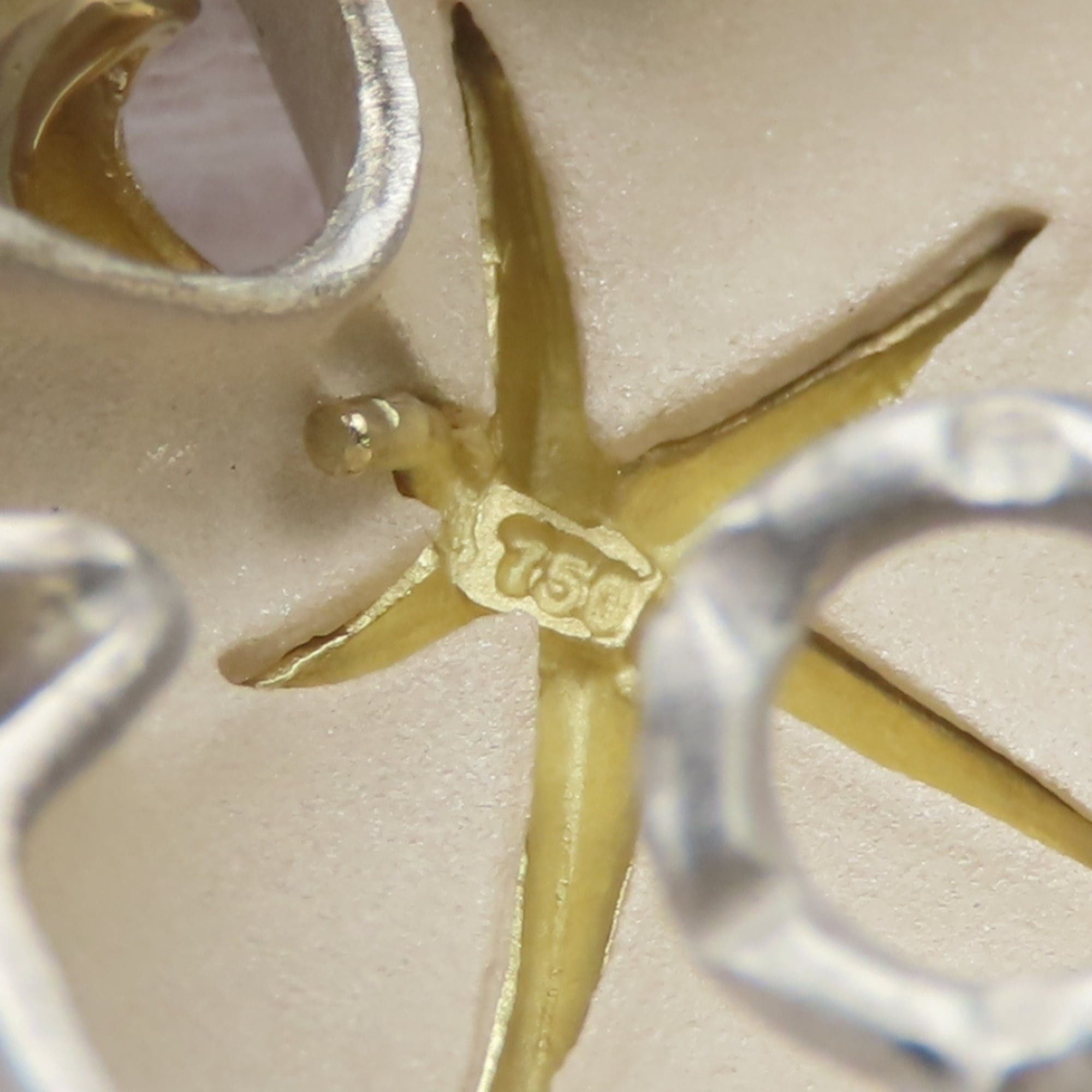 Tiffany & Co. Tiffany & Co. Maple Leaf Earrings, Sterling Silver 925 18K Yellow Gold Combination, Women's. Size ONE SIZE - 8 Thumbnail