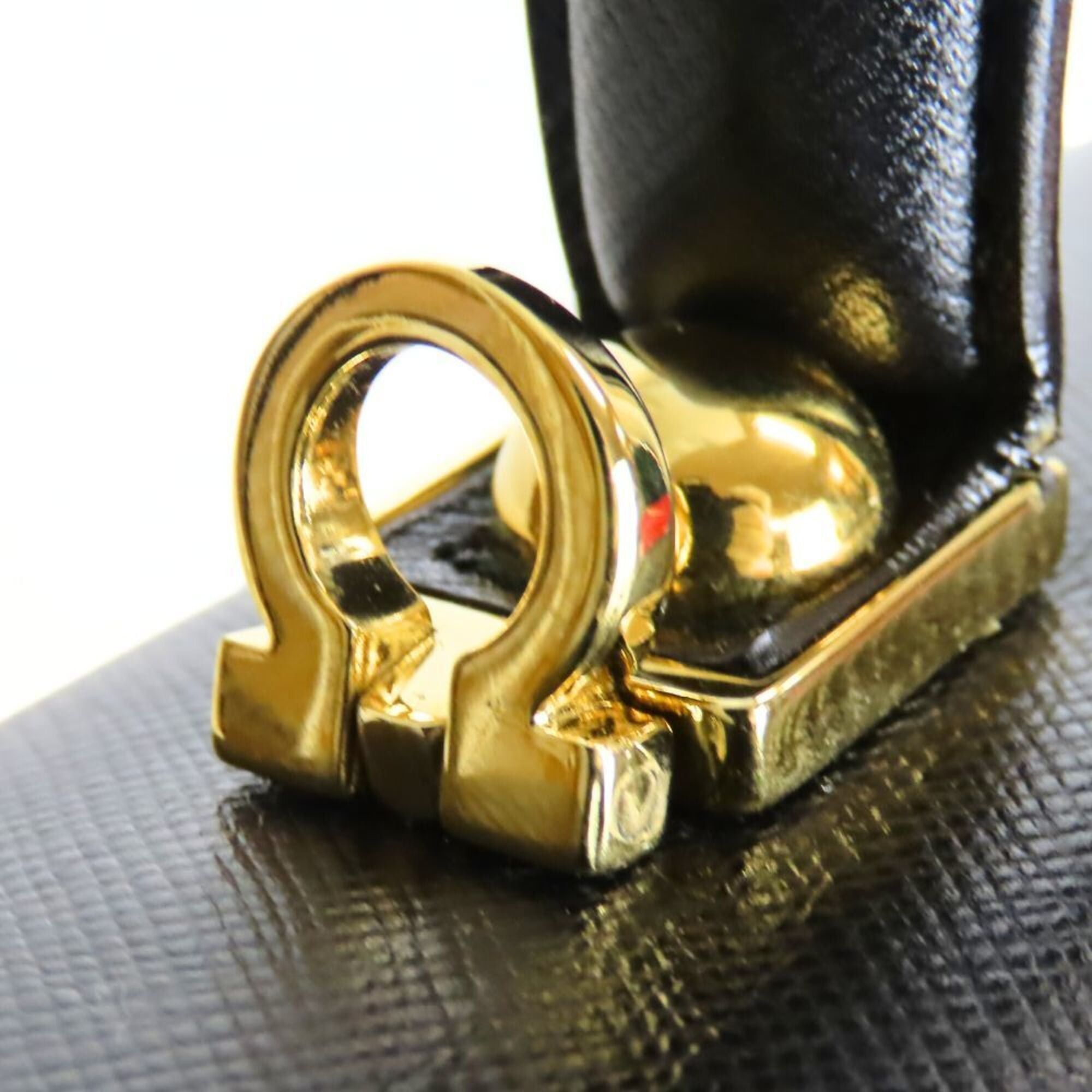 Salvatore Ferragamo Salvatore Ferragamo handbag BA-21 2181 Gancini leather black gold hardware women's Size ONE SIZE - 14 Thumbnail