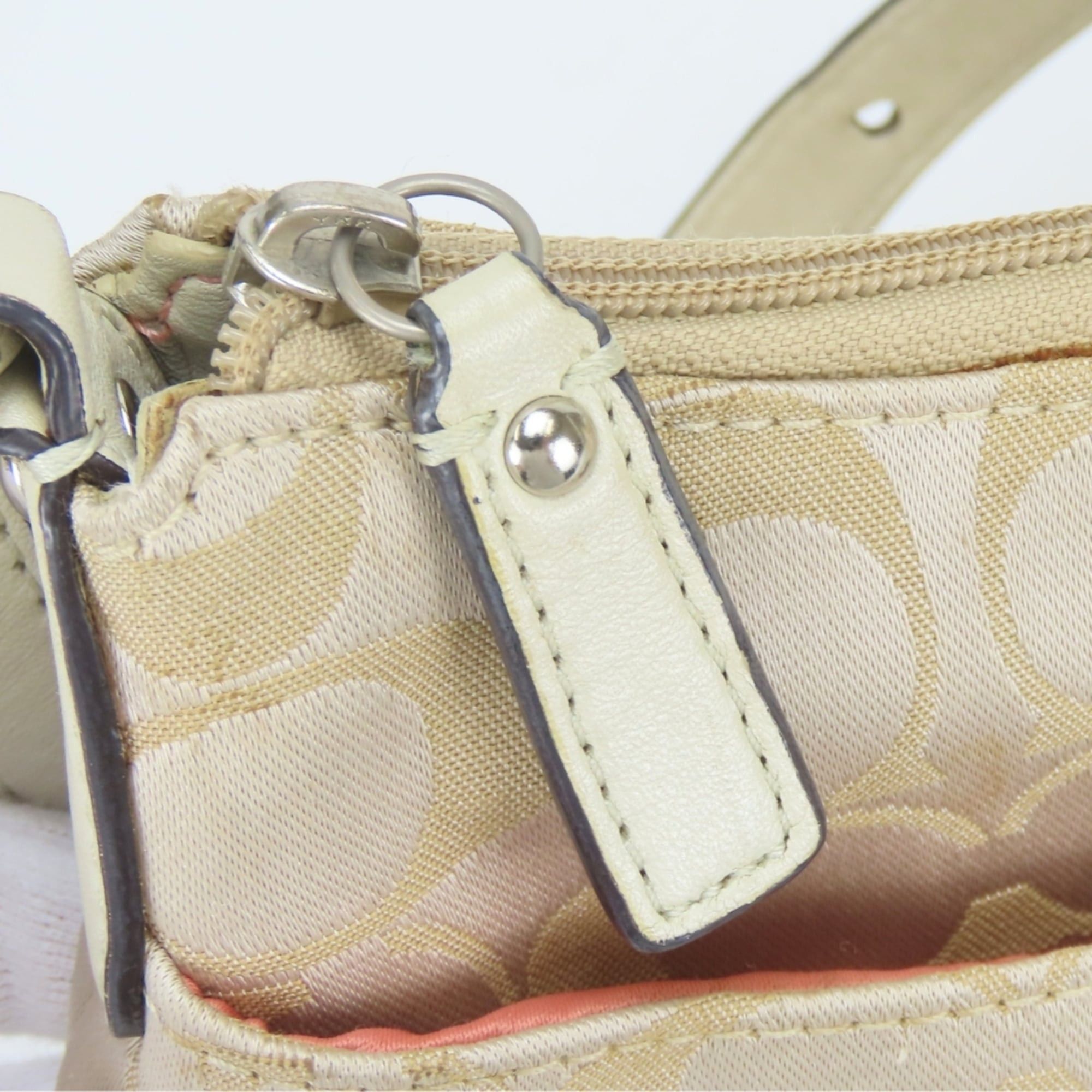 Coach Coach Shoulder Bag Signature 43740 Canvas Leather Gold Greige Women's COACH Size ONE SIZE - 20 Thumbnail