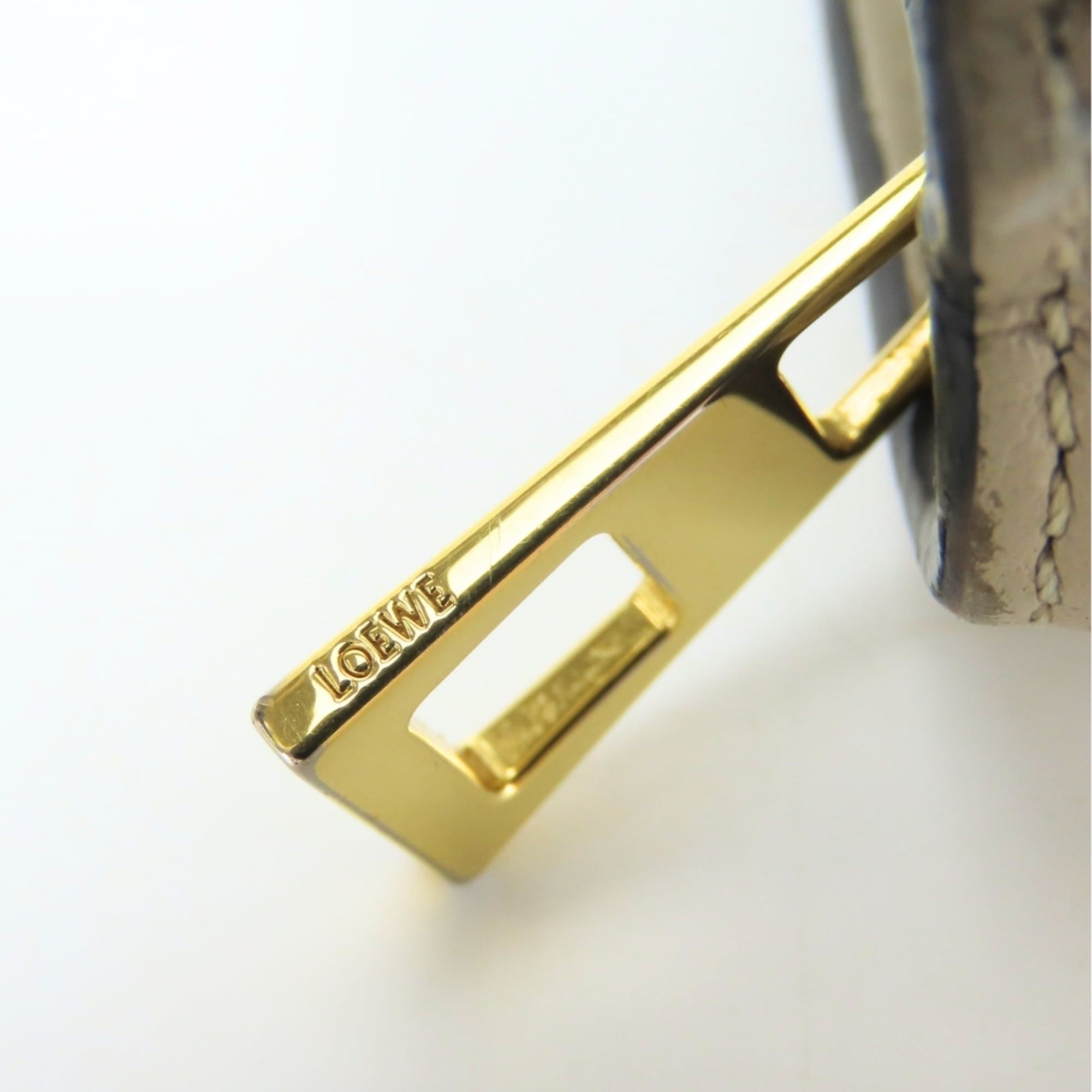 Loewe Loewe Bi-fold Wallet, Anagram Leather, Greige, Gold Hardware, Compact Women's LOEWE Size ONE SIZE - 18 Thumbnail