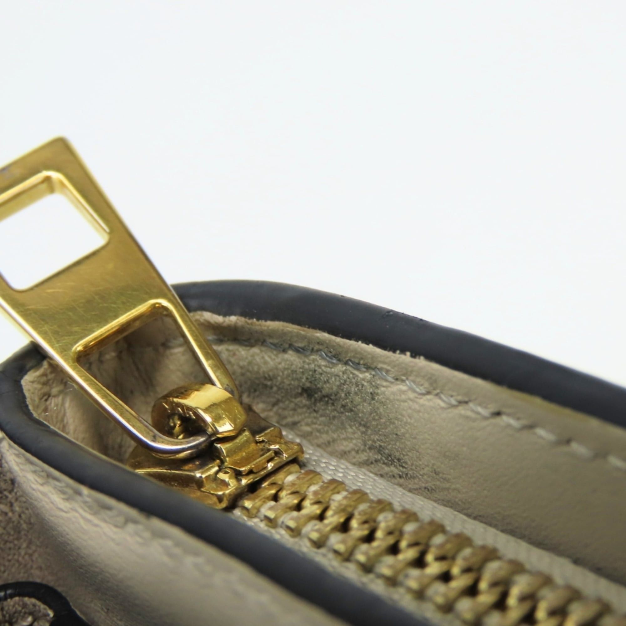 Loewe Loewe Bi-fold Wallet, Anagram Leather, Greige, Gold Hardware, Compact Women's LOEWE Size ONE SIZE - 17 Thumbnail