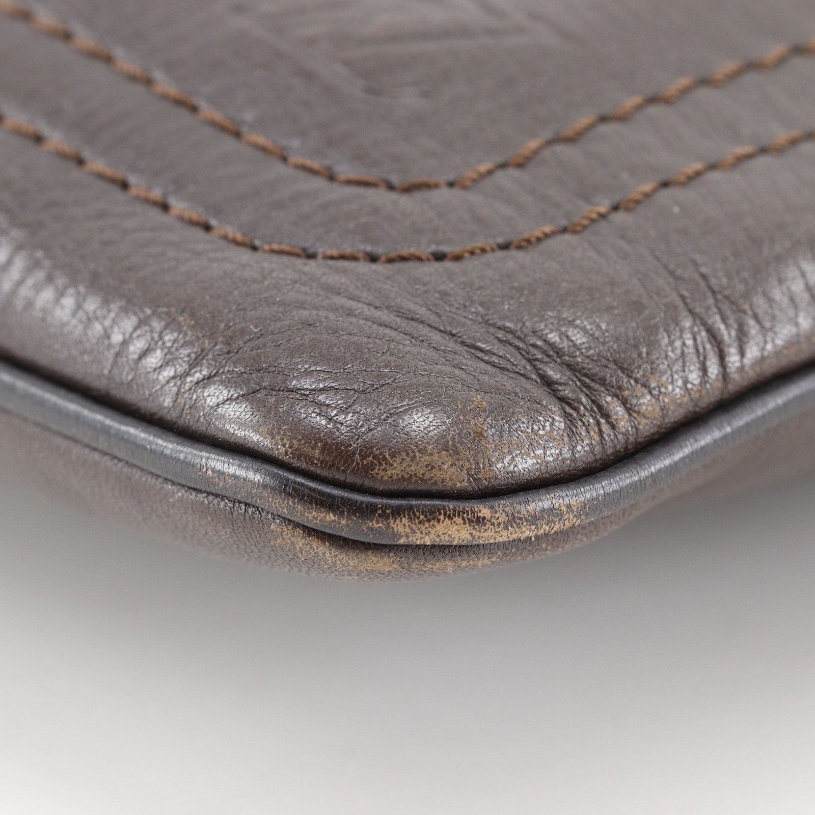 Louis Vuitton Louis Vuitton Louis Vuitton Pochette Chauny MM Leather Shoulder Bag Leather Shoulder Bag M93453 DUTY FREE for USA Size ONE SIZE - 5 Thumbnail