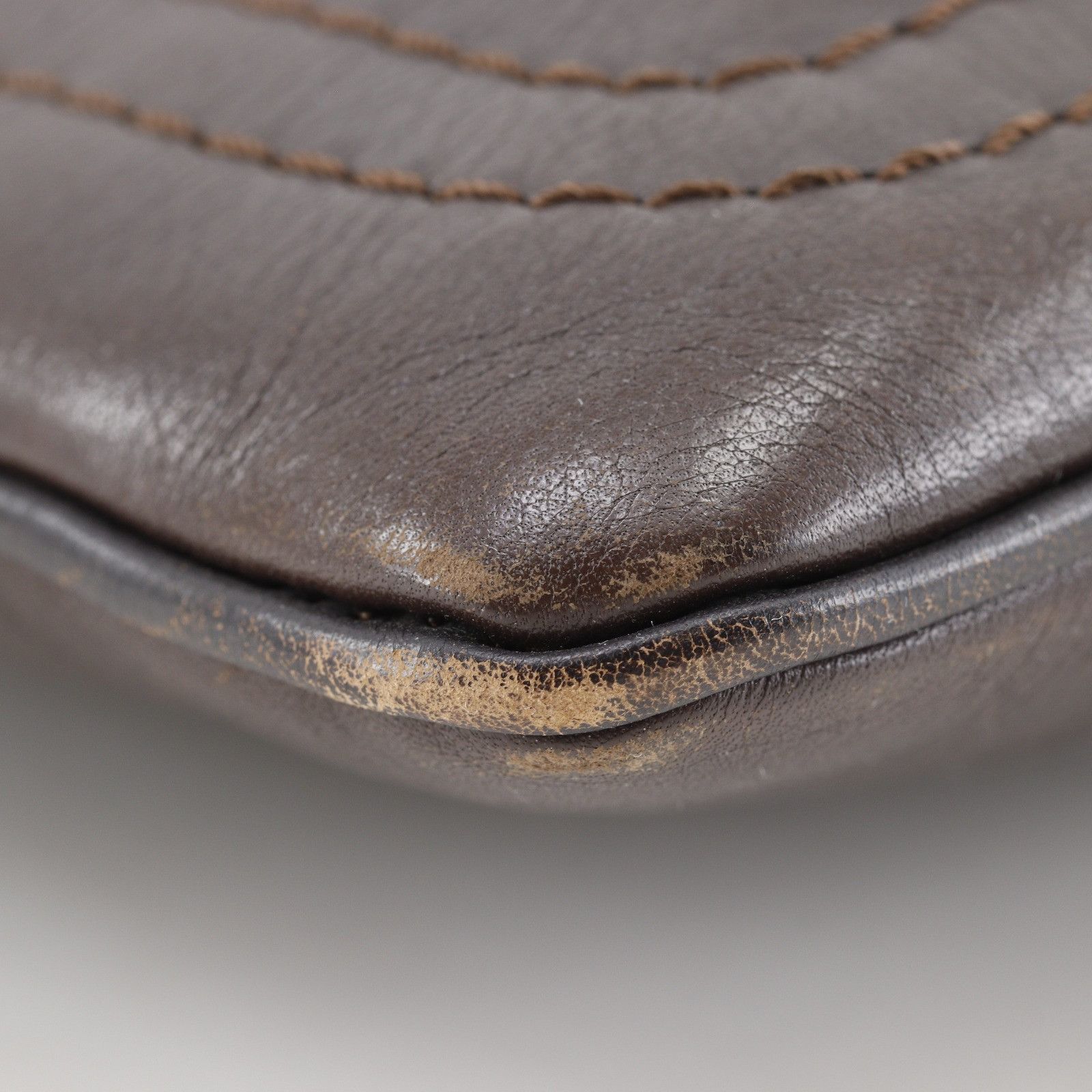 Louis Vuitton Louis Vuitton Louis Vuitton Pochette Chauny MM Leather Shoulder Bag Leather Shoulder Bag M93453 DUTY FREE for USA Size ONE SIZE - 4 Thumbnail