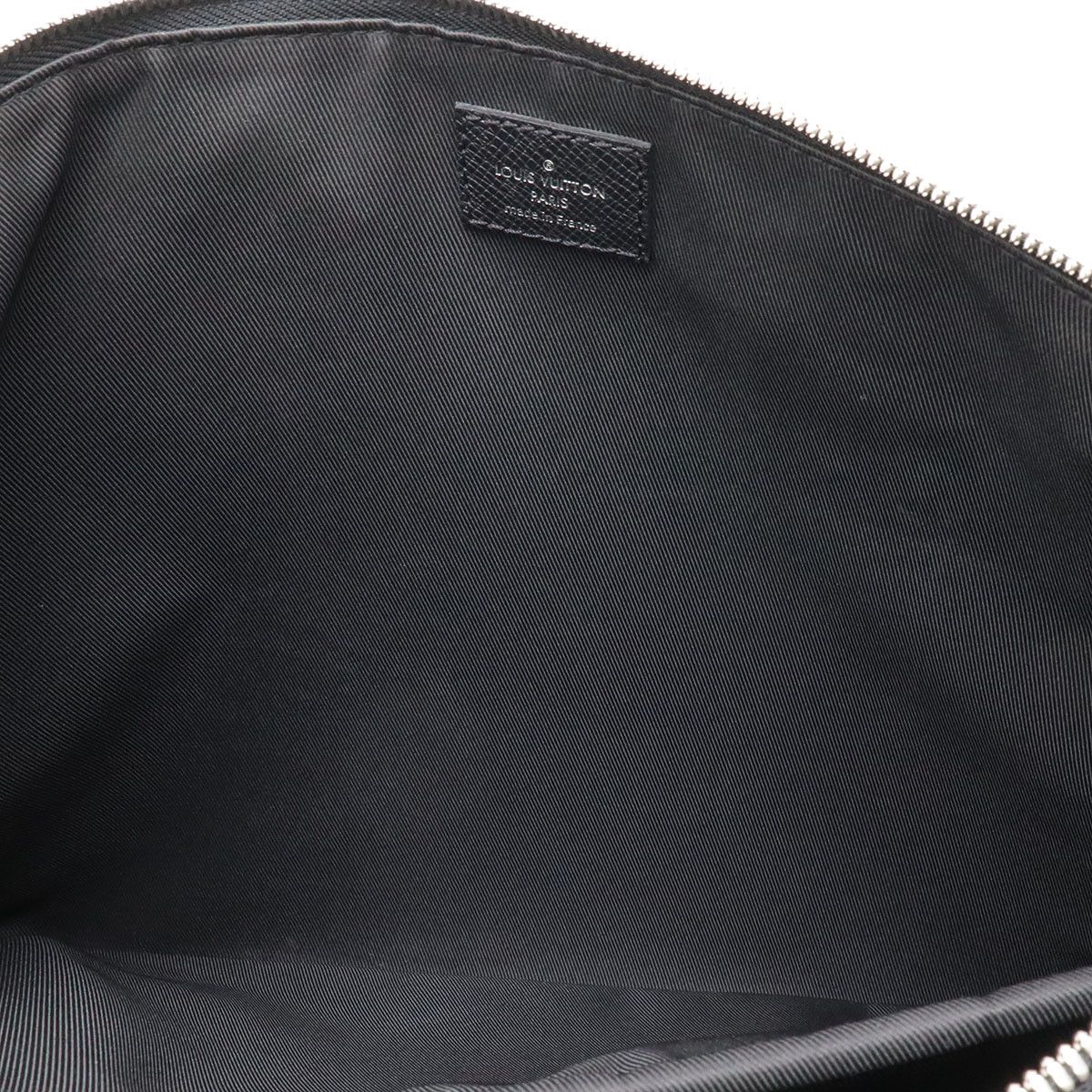 Louis Vuitton Louis Vuitton Louis Vuitton Taiga Briefcase Leather Business Bag M30810 DUTY FREE for USA Size ONE SIZE - 9 Thumbnail