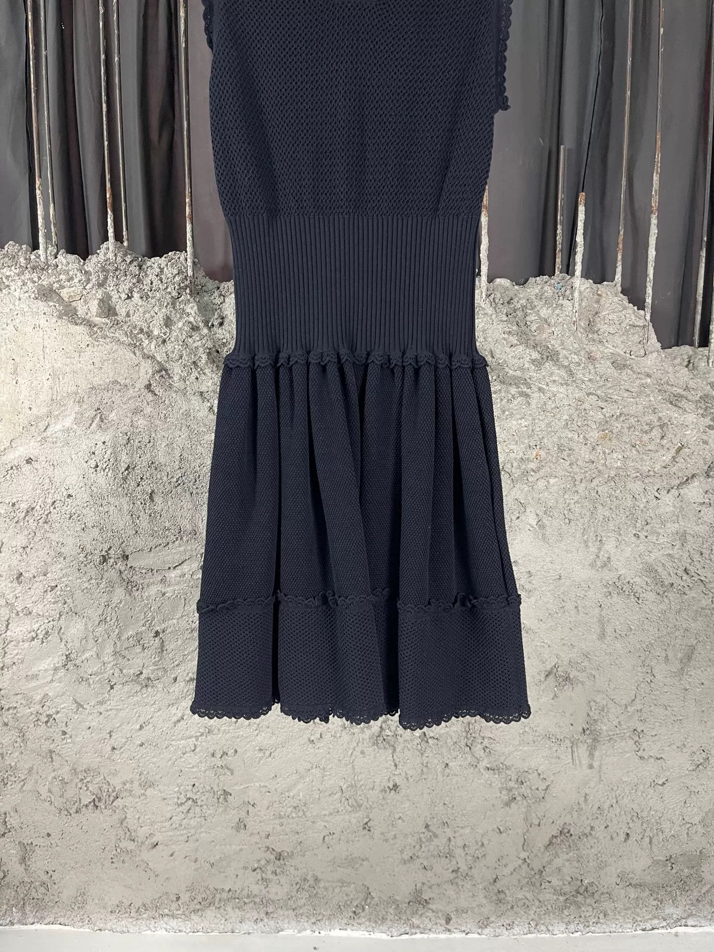 Chanel Chanel Black Knit Sleeveless Dress Size 36 Size XS / US 0-2 / IT 36-38 - 5 Thumbnail