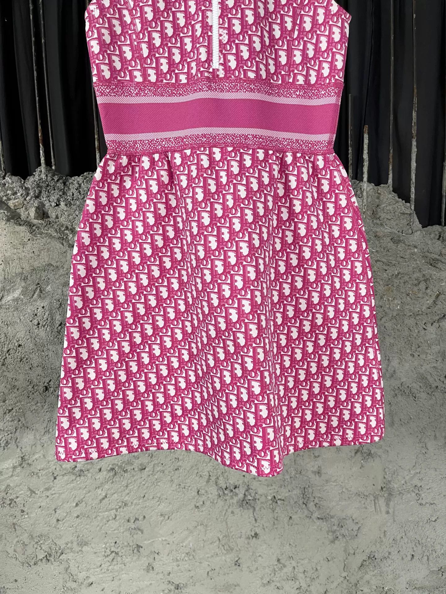 Dior Dior Pink Oblique Zip Mini Dress Size 34 Size XS / US 0-2 / IT 36-38 - 5 Thumbnail