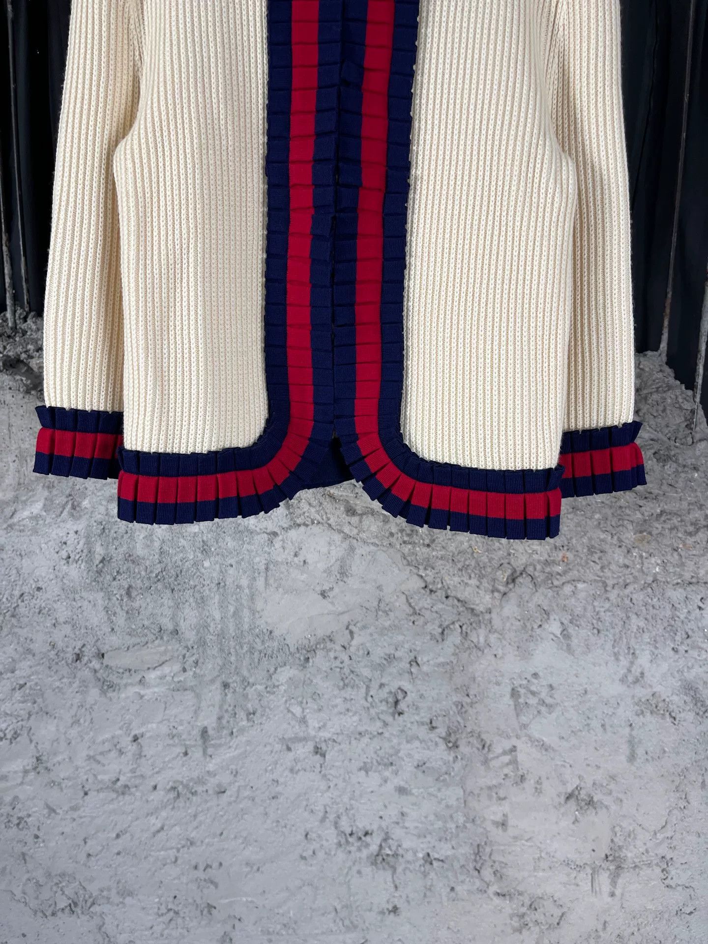 Gucci Gucci Web Trim Knit Cardigan Size XS Size XS / US 0-2 / IT 36-38 - 5 Thumbnail