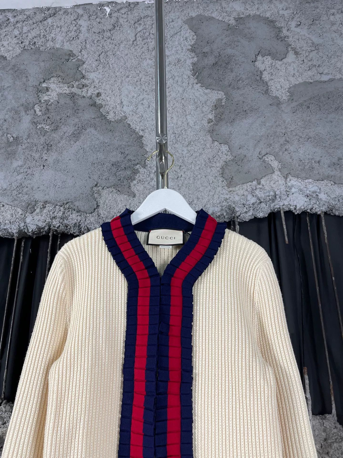 Gucci Gucci Web Trim Knit Cardigan Size XS Size XS / US 0-2 / IT 36-38 - 4 Thumbnail