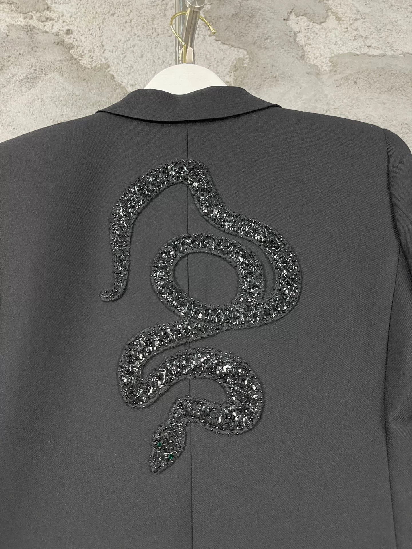 Saint Laurent Paris Saint Laurent Snake Embellishment Blazer Size 34 Size XS / US 0-2 / IT 36-38 - 7 Thumbnail