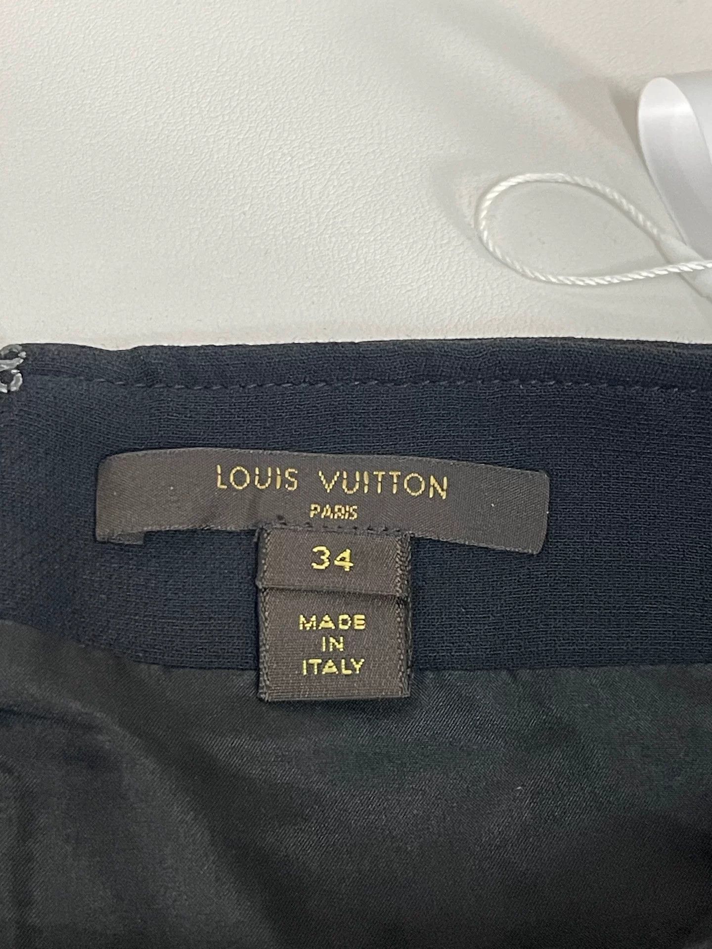 Louis Vuitton Louis Vuitton Gold Button Mini Skirt Size 34 Size 24" / US 00 / IT 34 - 7 Thumbnail