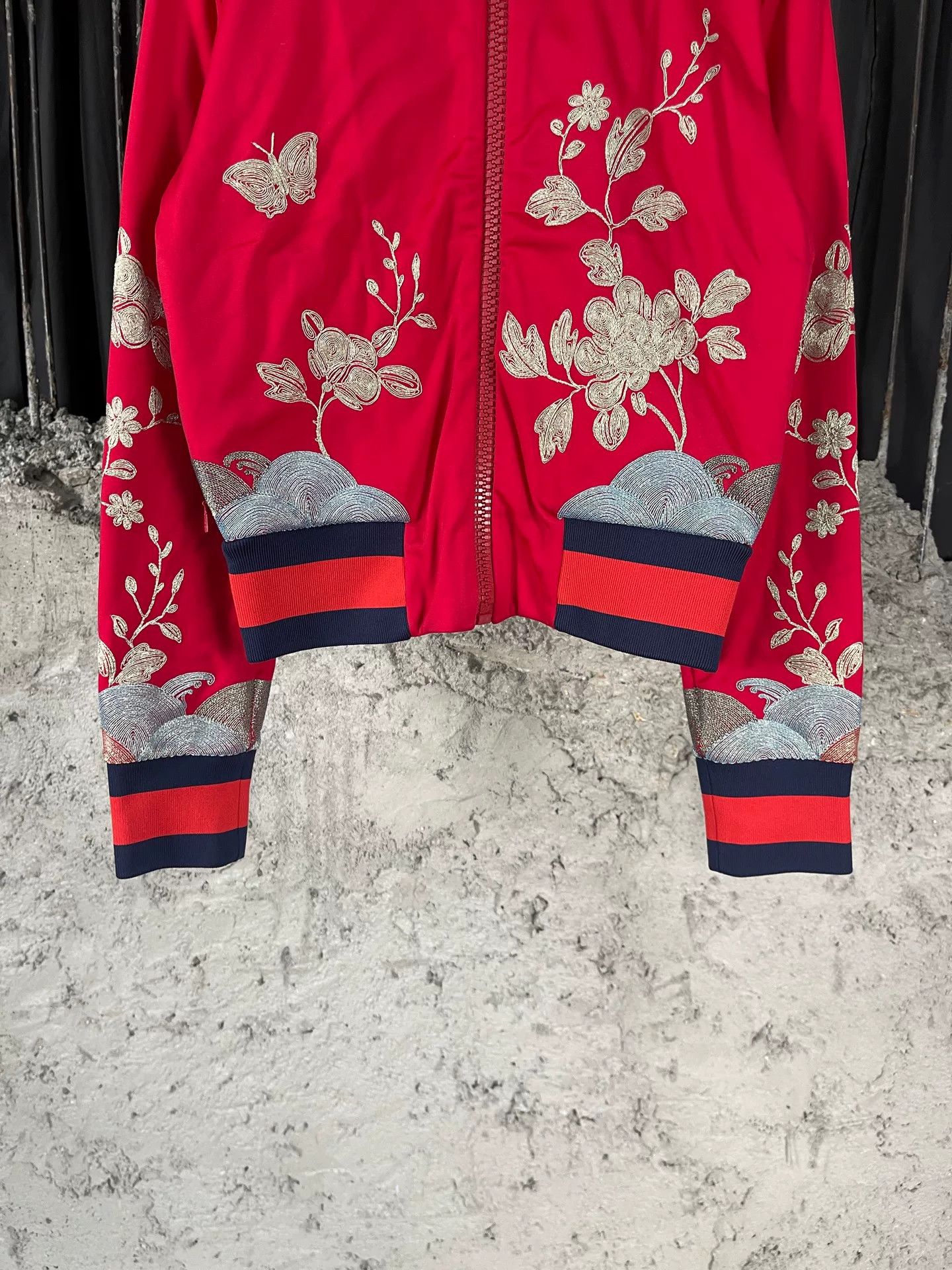 Gucci Gucci Embroidered Bomber Jacket Size S Size US S / EU 44-46 / 1 - 5 Thumbnail